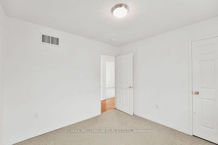 Photo 14 of 44 Hanmer Street E, Barrie, East Bayfield — HOMEH