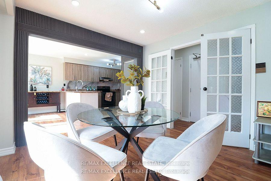 Photo 15 of 19 Mikado Crescent, Brampton, Central Park — HOMEH