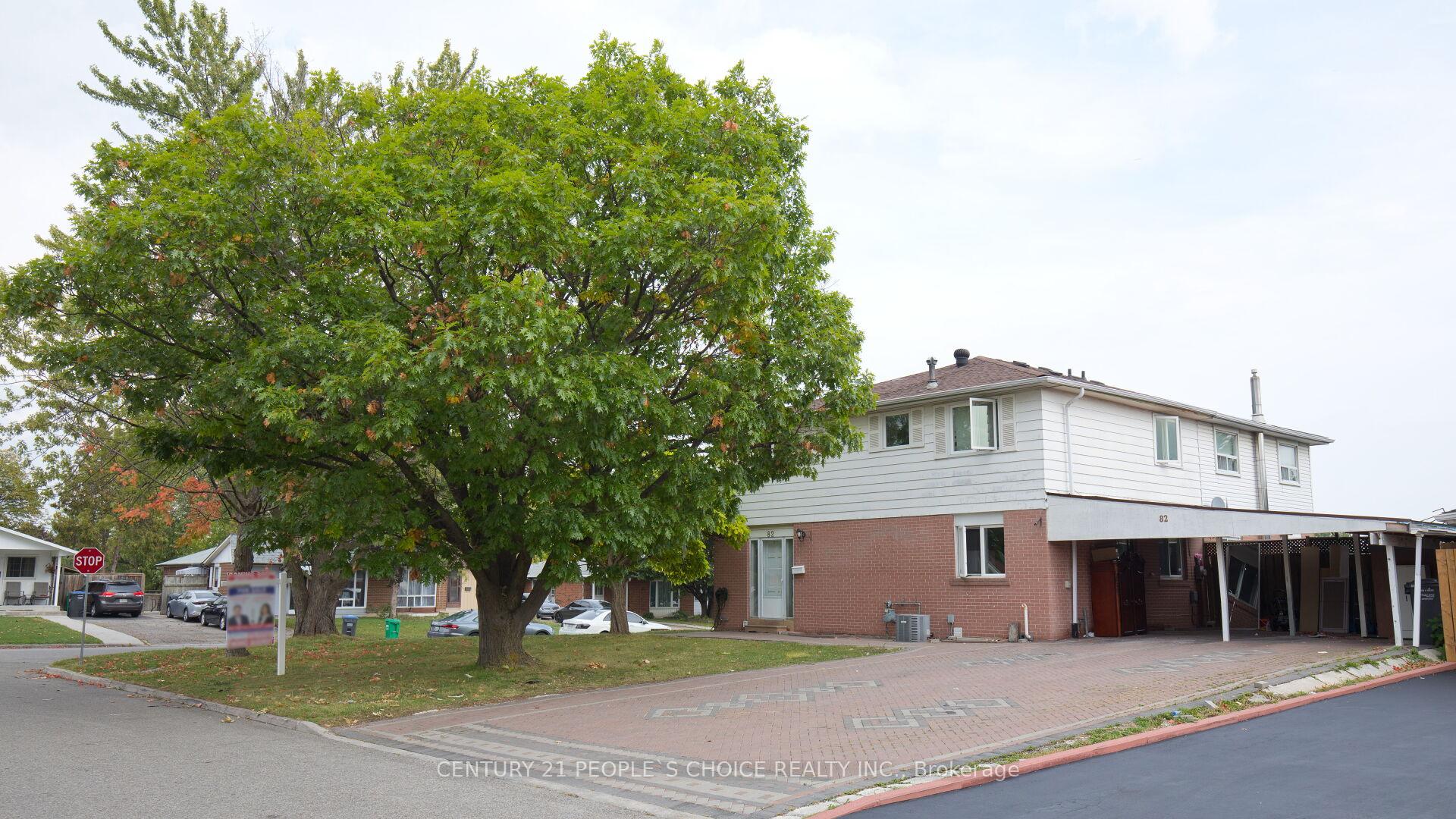 Front of 82 Davenport Crescent