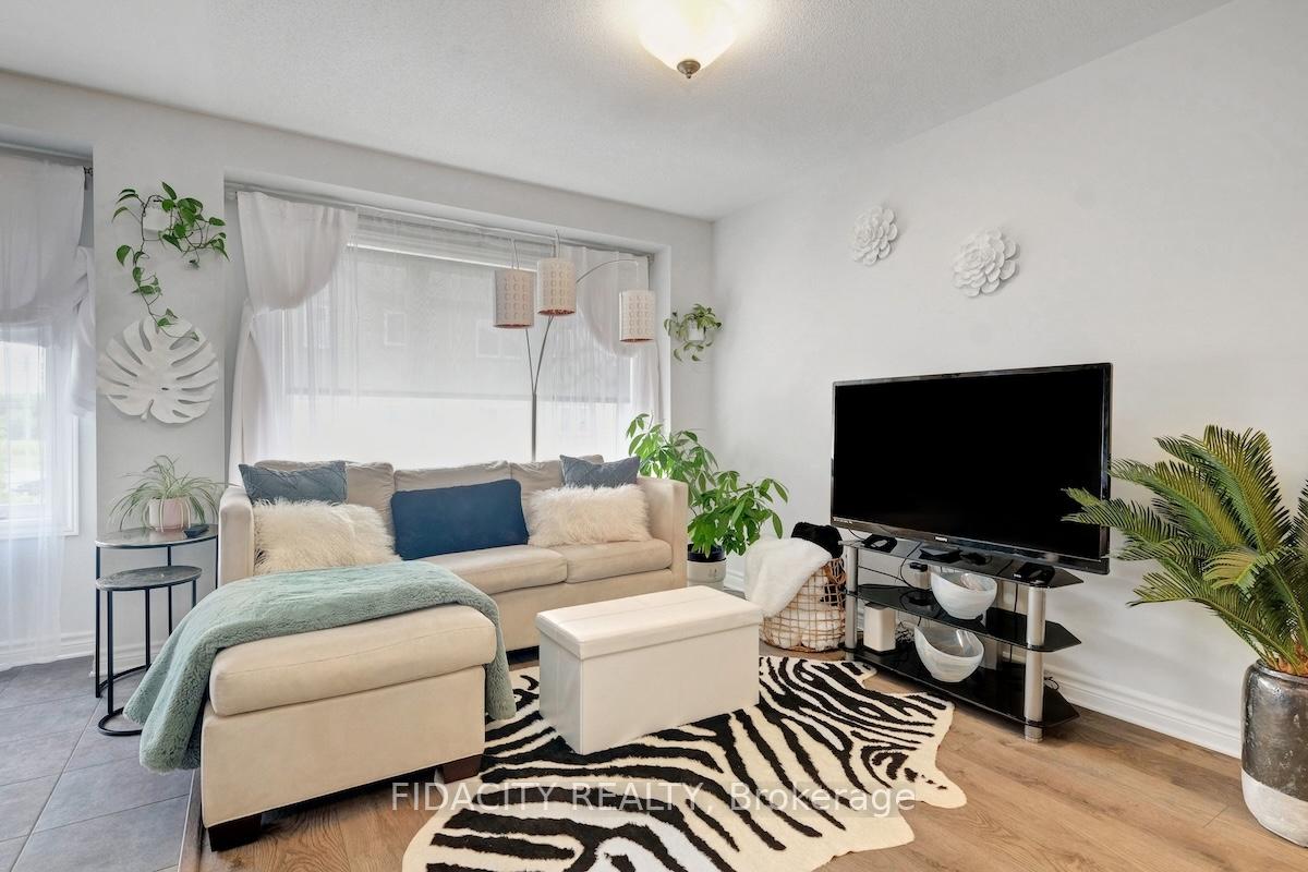 Photo 25 of 111 Gelderland Private, Ottawa, Kanata - Emerald Meadows/Trailwest — HOMEH