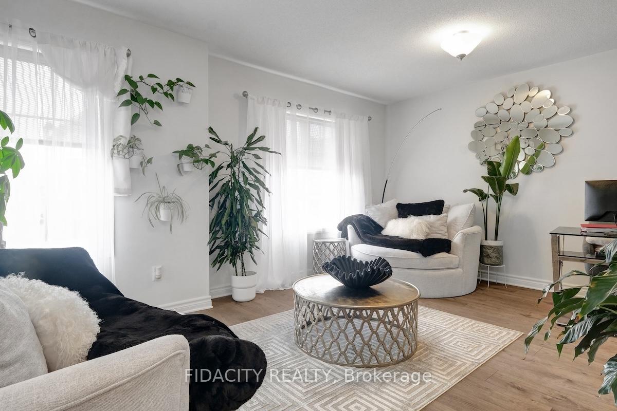 Photo 31 of 111 Gelderland Private, Ottawa, Kanata - Emerald Meadows/Trailwest — HOMEH
