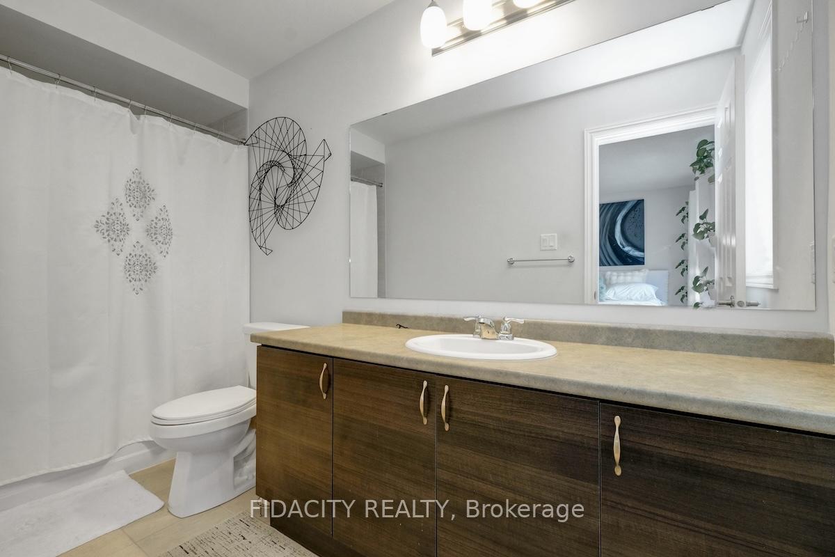 Photo 35 of 111 Gelderland Private, Ottawa, Kanata - Emerald Meadows/Trailwest — HOMEH