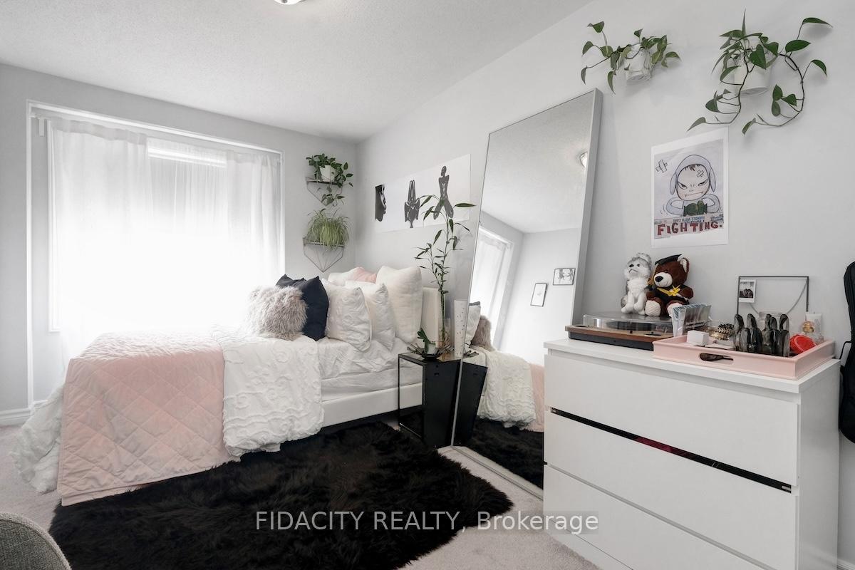 Photo 38 of 111 Gelderland Private, Ottawa, Kanata - Emerald Meadows/Trailwest — HOMEH