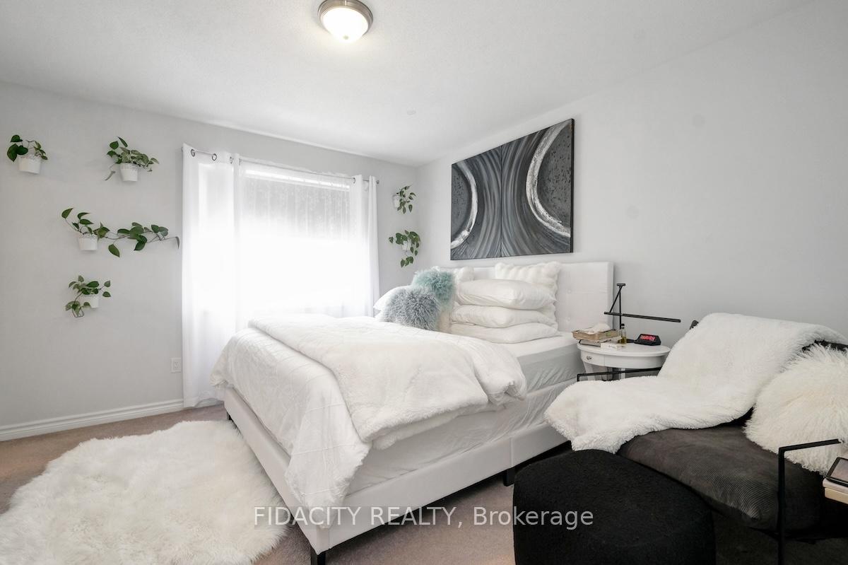 Photo 15 of 111 Gelderland Private, Ottawa, Kanata - Emerald Meadows/Trailwest — HOMEH