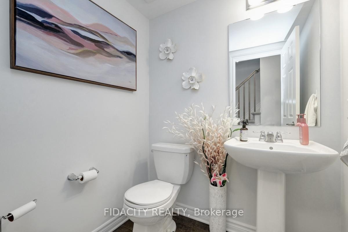 Photo 21 of 111 Gelderland Private, Ottawa, Kanata - Emerald Meadows/Trailwest — HOMEH