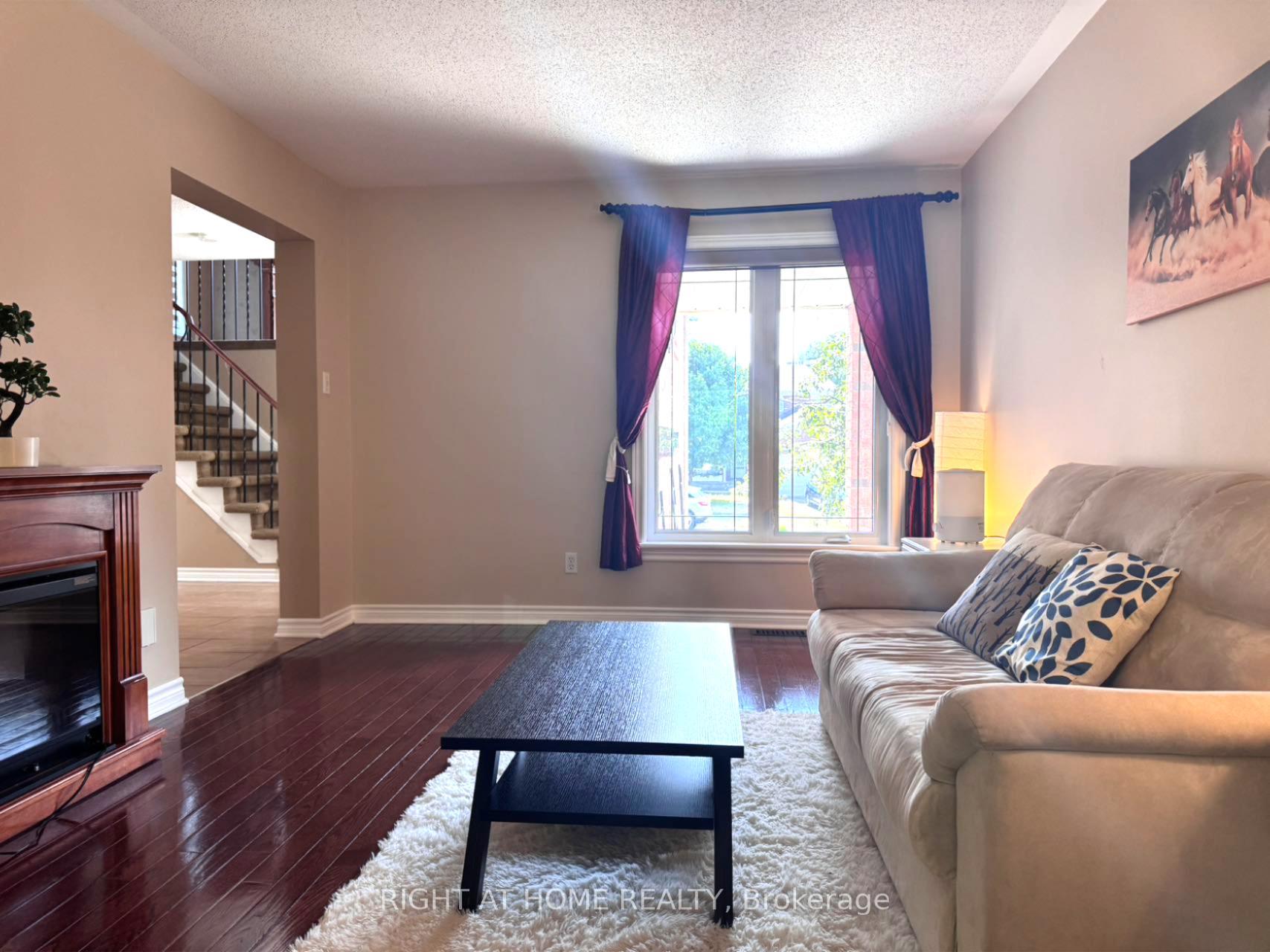 Photo 4 of 155 Springwater Drive, Ottawa, Kanata - Bridlewood — HOMEH