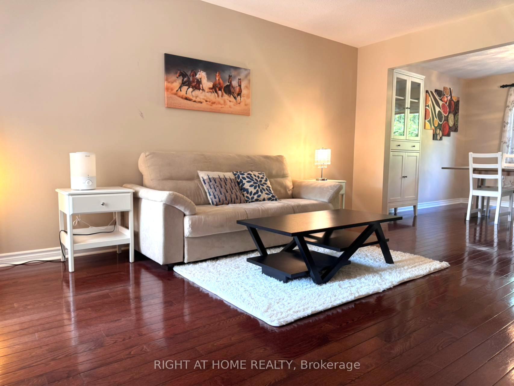 Photo 5 of 155 Springwater Drive, Ottawa, Kanata - Bridlewood — HOMEH