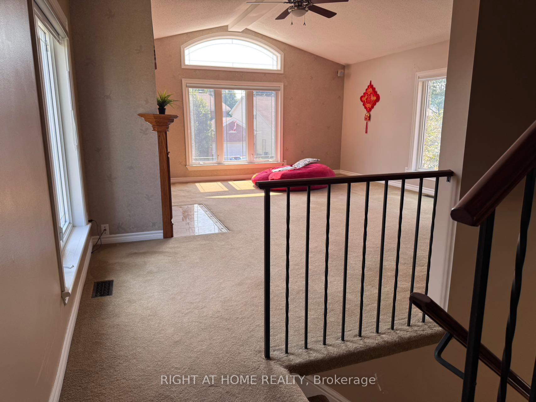 Photo 14 of 155 Springwater Drive, Ottawa, Kanata - Bridlewood — HOMEH