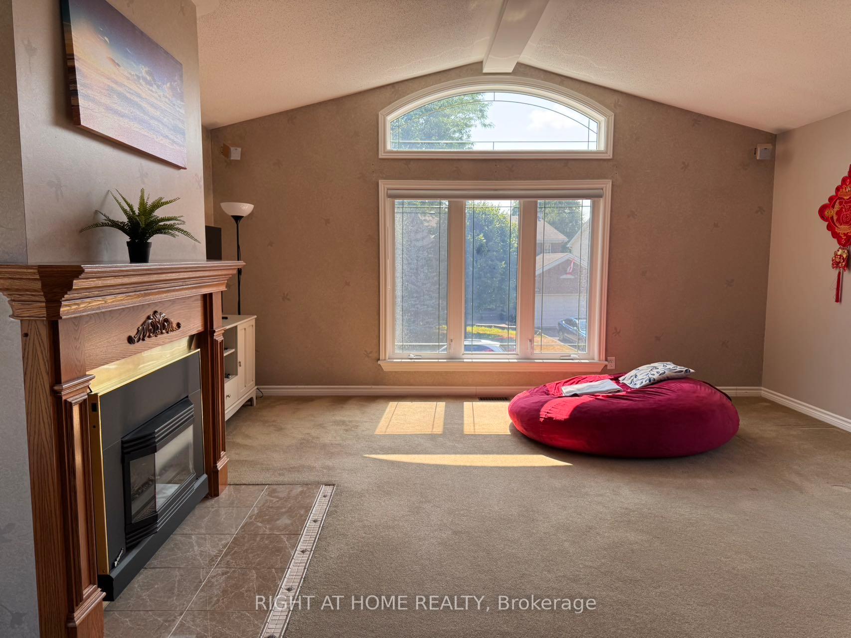 Photo 16 of 155 Springwater Drive, Ottawa, Kanata - Bridlewood — HOMEH