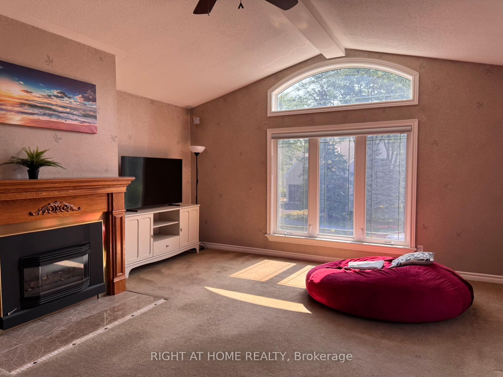 Photo 18 of 155 Springwater Drive, Ottawa, Kanata - Bridlewood — HOMEH