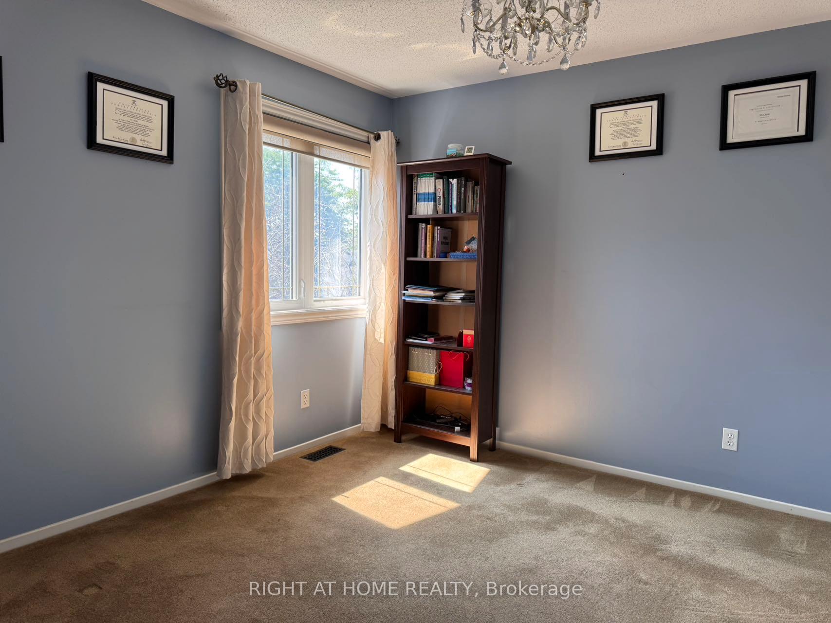 Photo 20 of 155 Springwater Drive, Ottawa, Kanata - Bridlewood — HOMEH