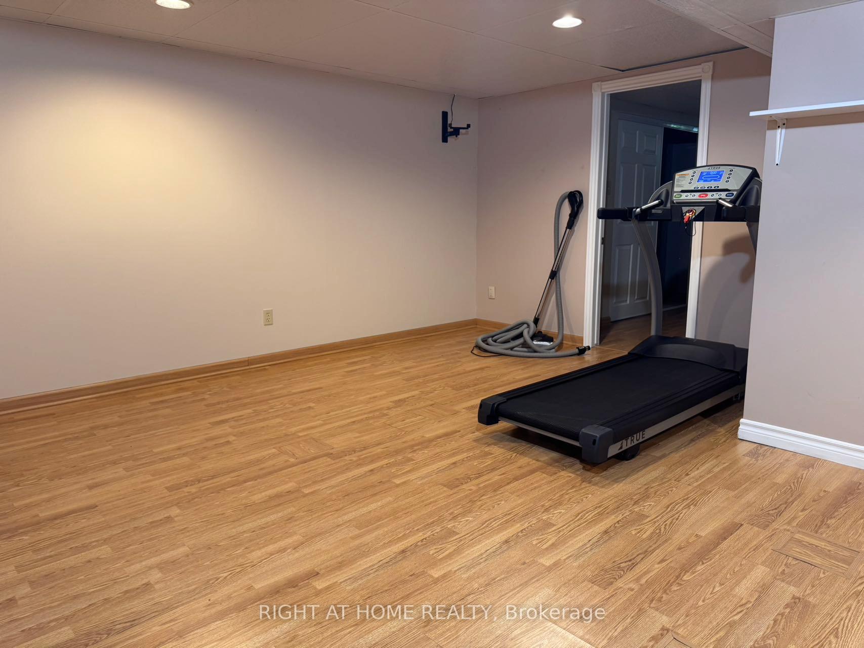 Photo 37 of 155 Springwater Drive, Ottawa, Kanata - Bridlewood — HOMEH