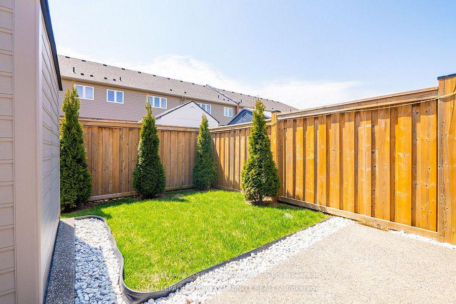 Photo 86 of 19 Bethune Avenue, Hamilton, Hannon — HOMEH