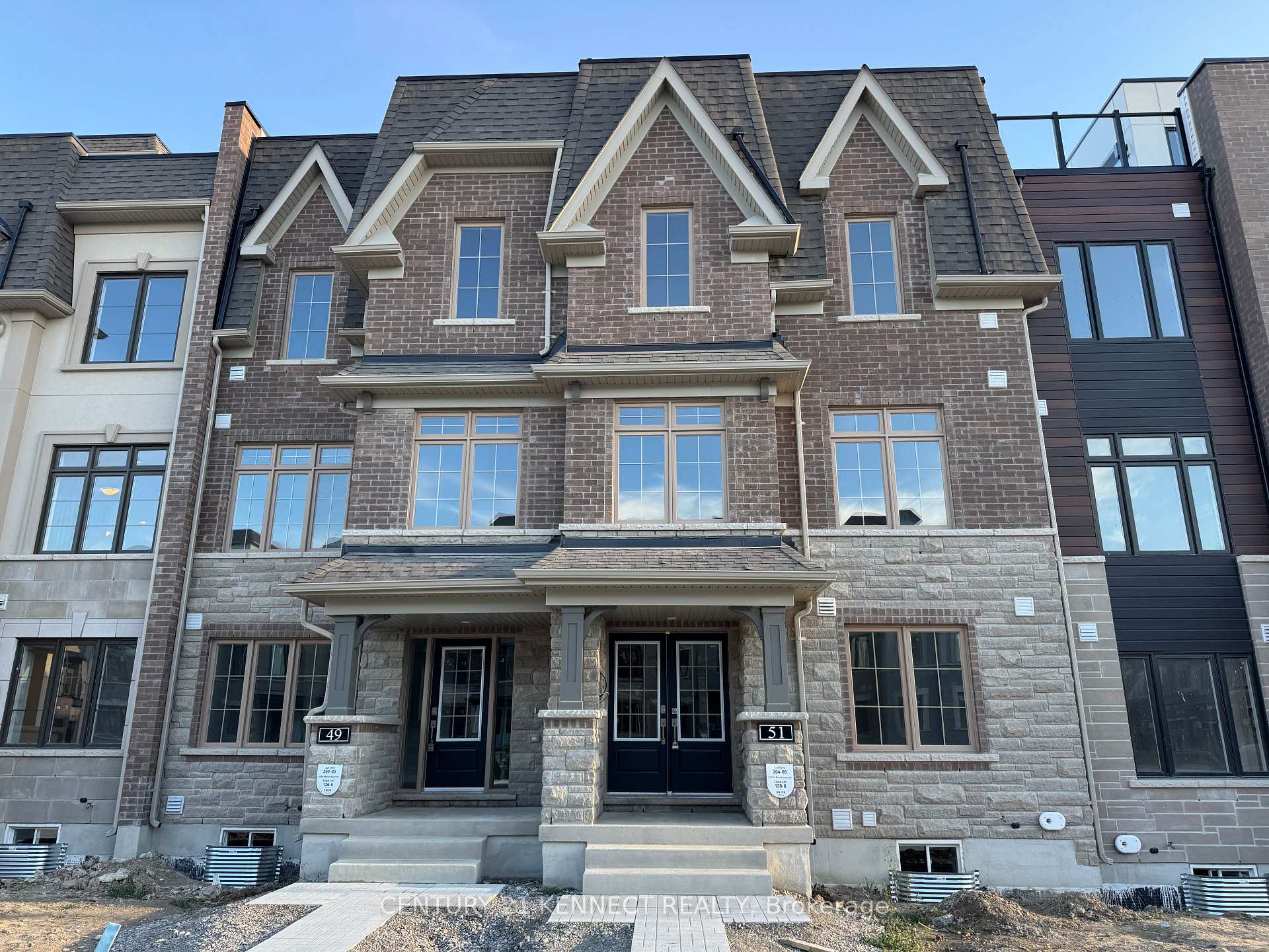 Photo 1 of 51 York Downs Boulevard, Markham, Angus Glen — HOMEH