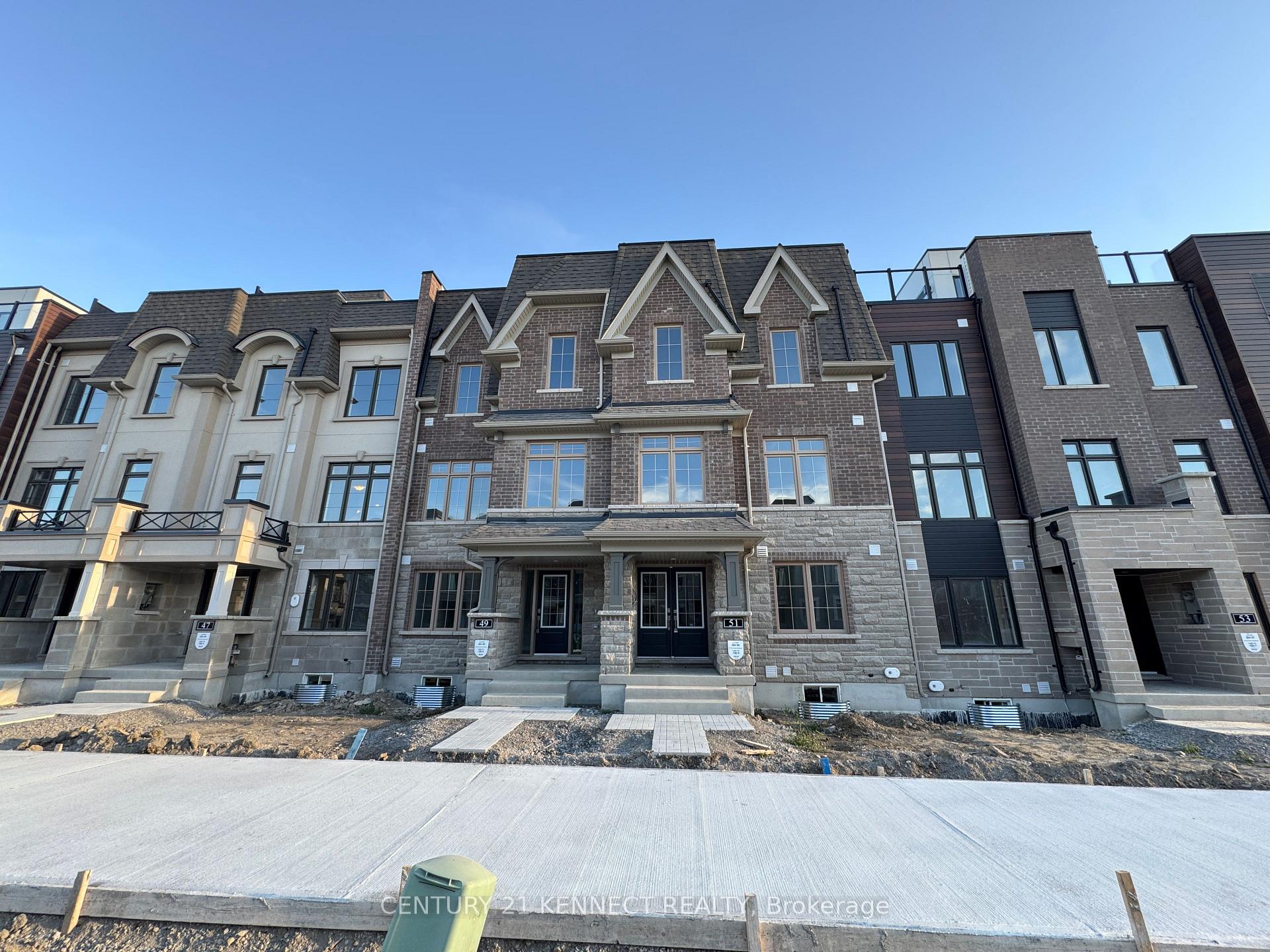 Photo 2 of 51 York Downs Boulevard, Markham, Angus Glen — HOMEH