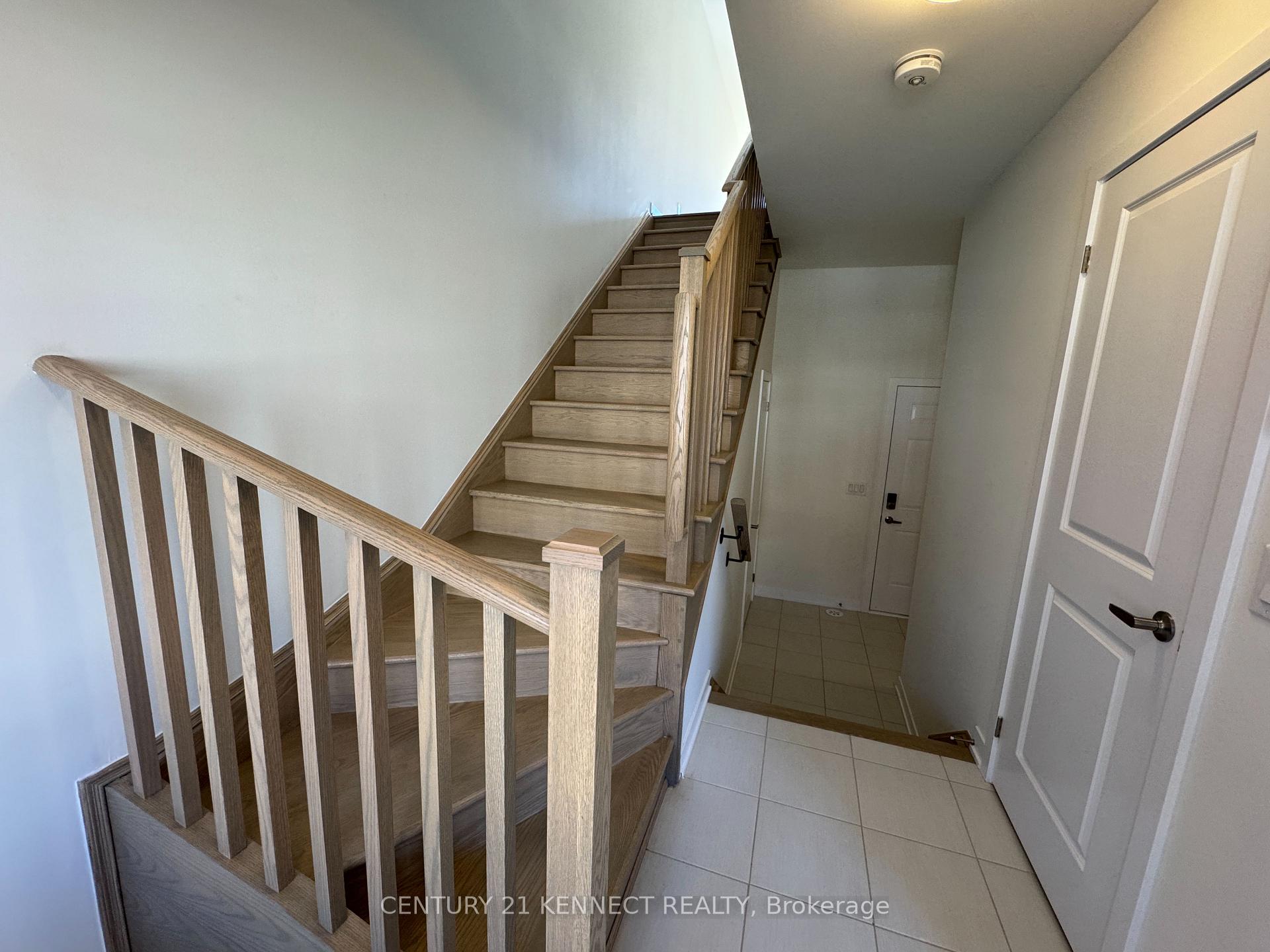 Photo 9 of 51 York Downs Boulevard, Markham, Angus Glen — HOMEH