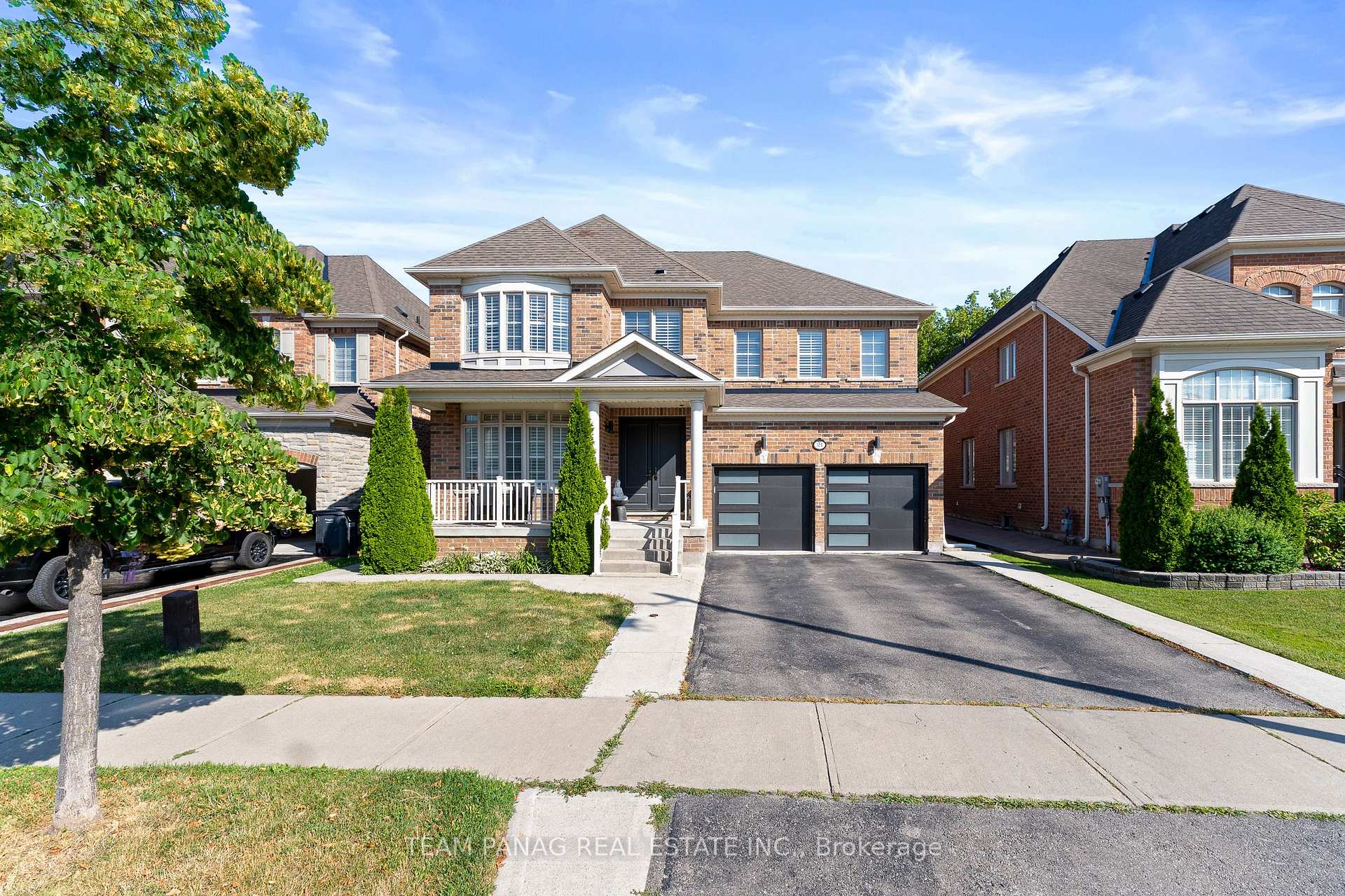 Front of 21 Lauderhill Road