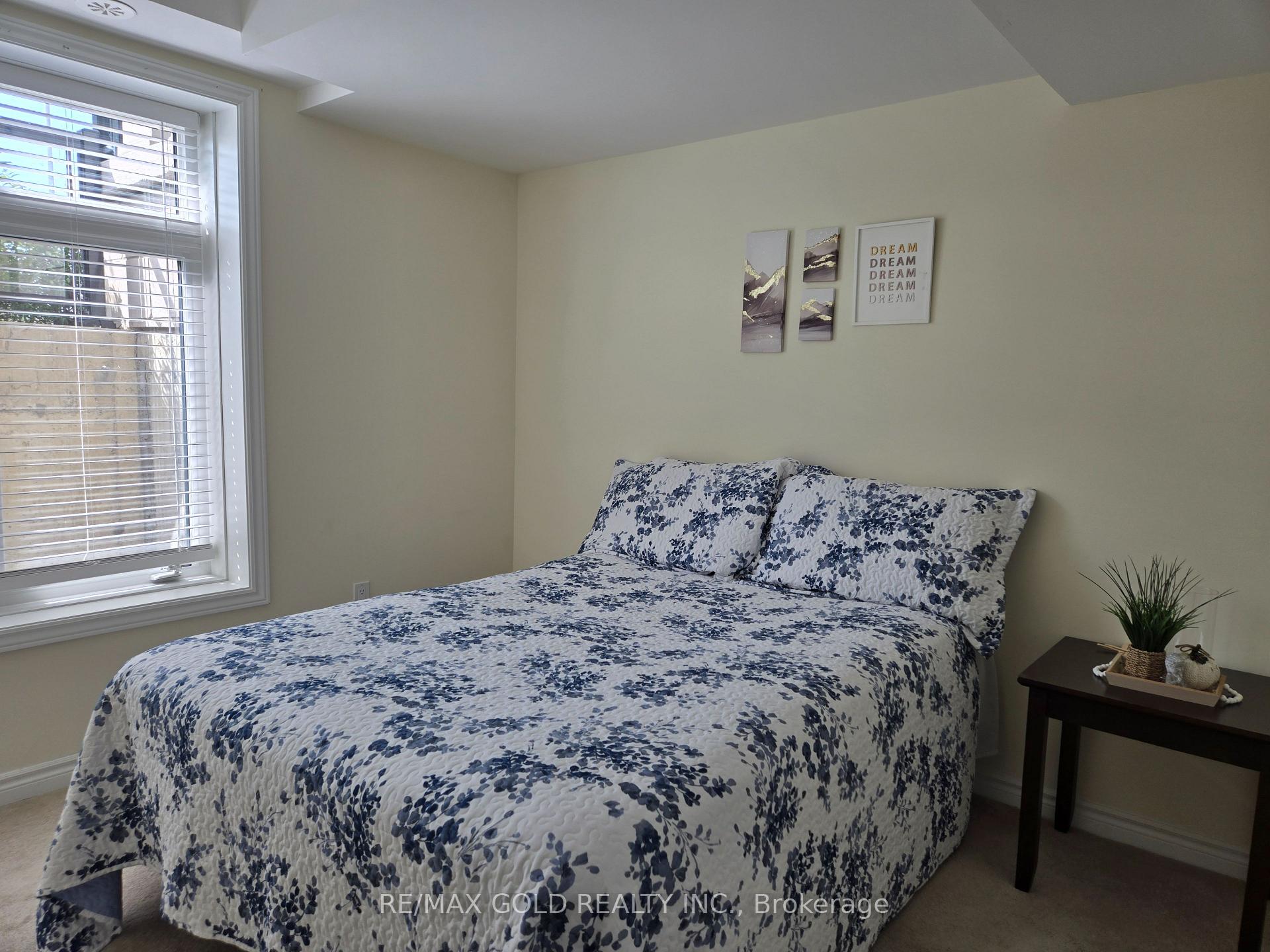 Photo 11 of Unit 202, 30 Halliford Place, Brampton, Brampton East — HOMEH