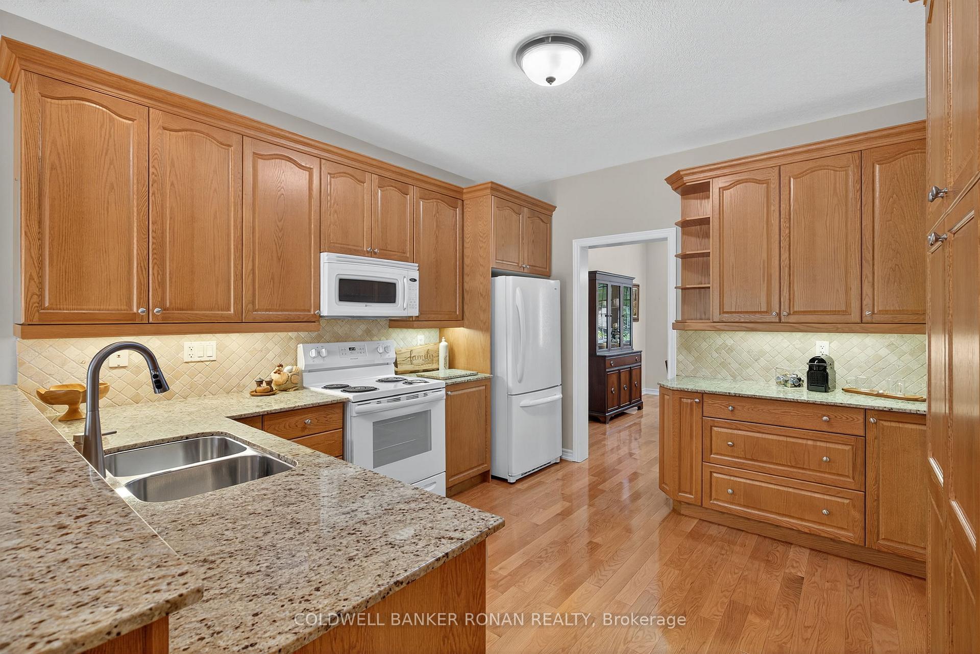 Photo 34 of 145 Buchanan Drive, New Tecumseth, Alliston — HOMEH