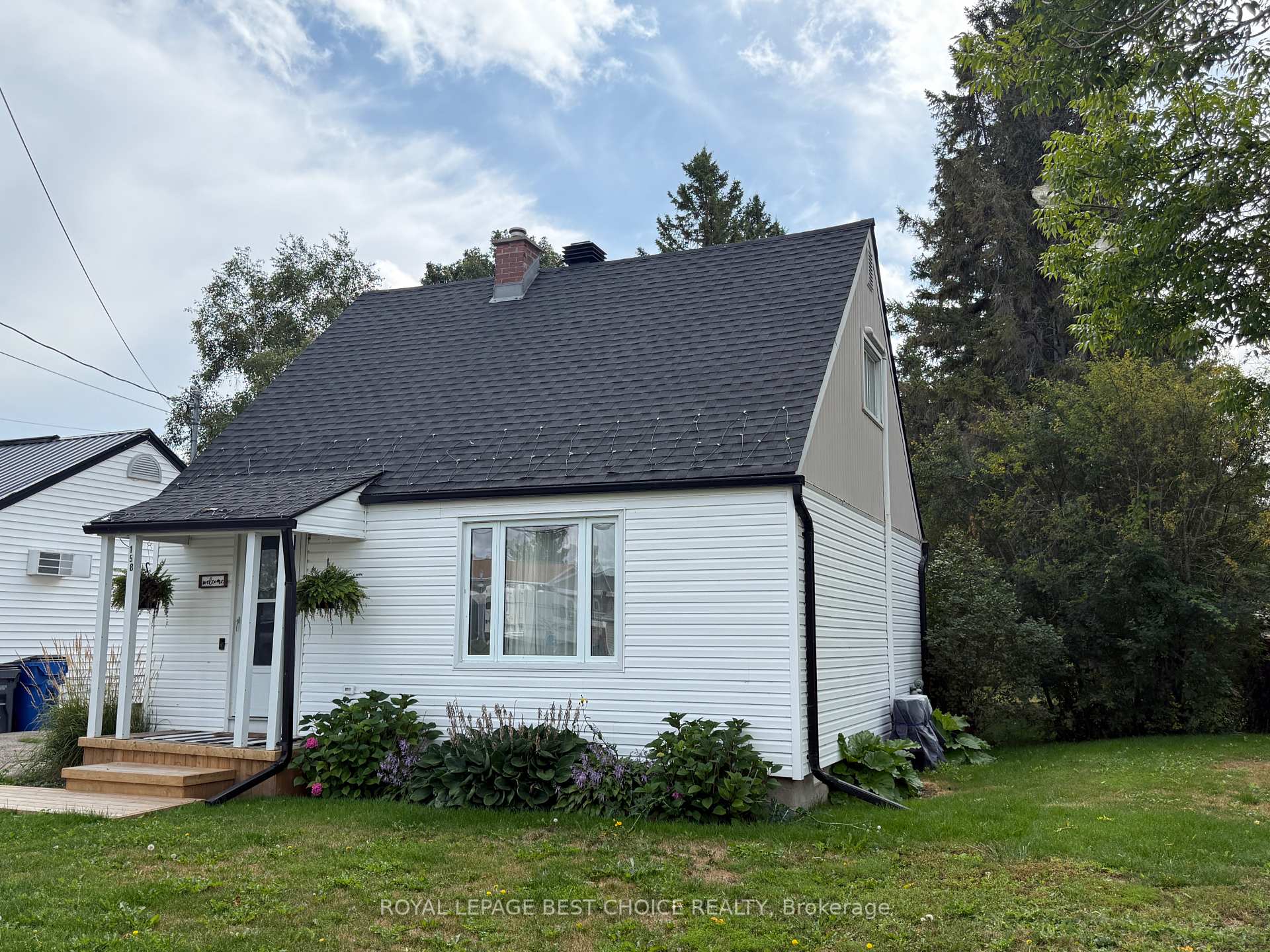 Photo 2 of 158 Haliburton Avenue E, Temiskaming Shores, New Liskeard — HOMEH