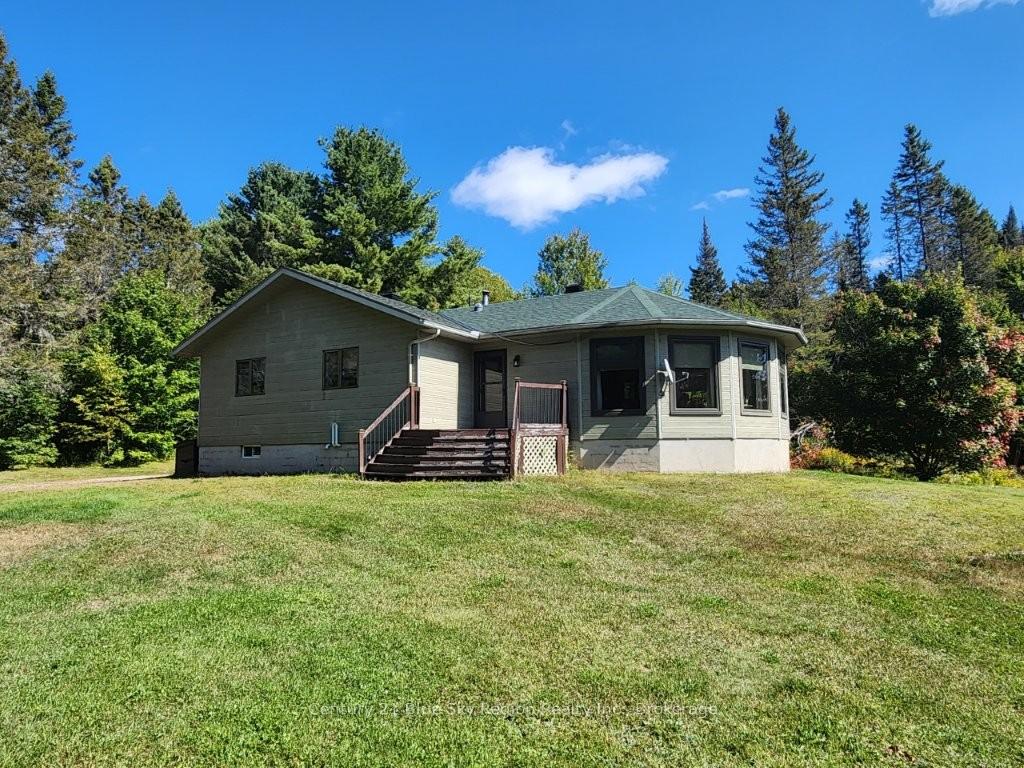 Front of 132 Grand Desert Road