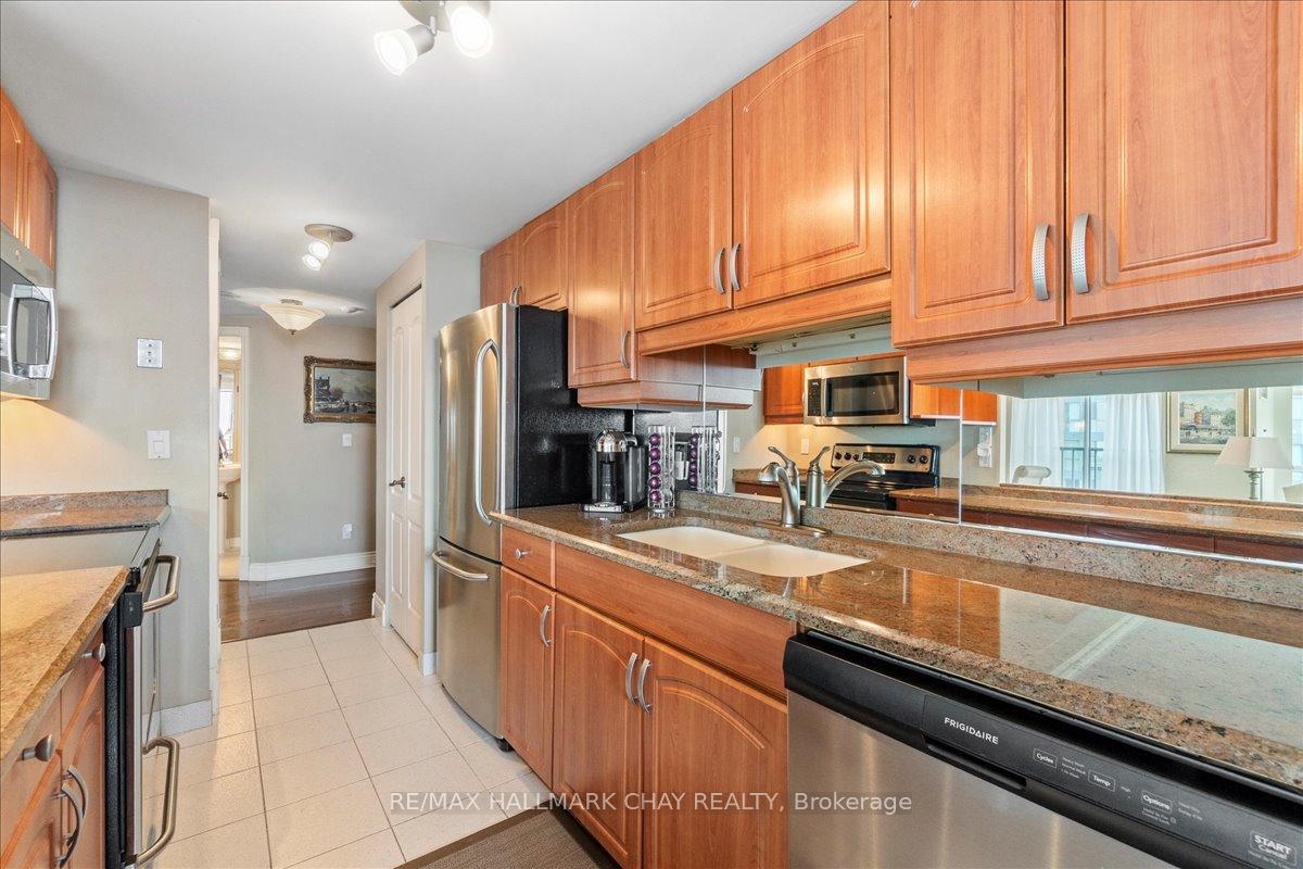 Photo 7 of Unit 1505, 150 Dunlop Street E, Barrie, City Centre — HOMEH