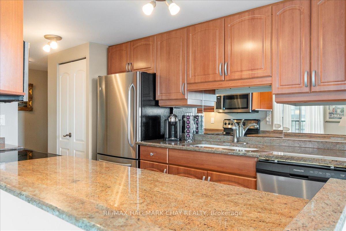 Photo 11 of Unit 1505, 150 Dunlop Street E, Barrie, City Centre — HOMEH
