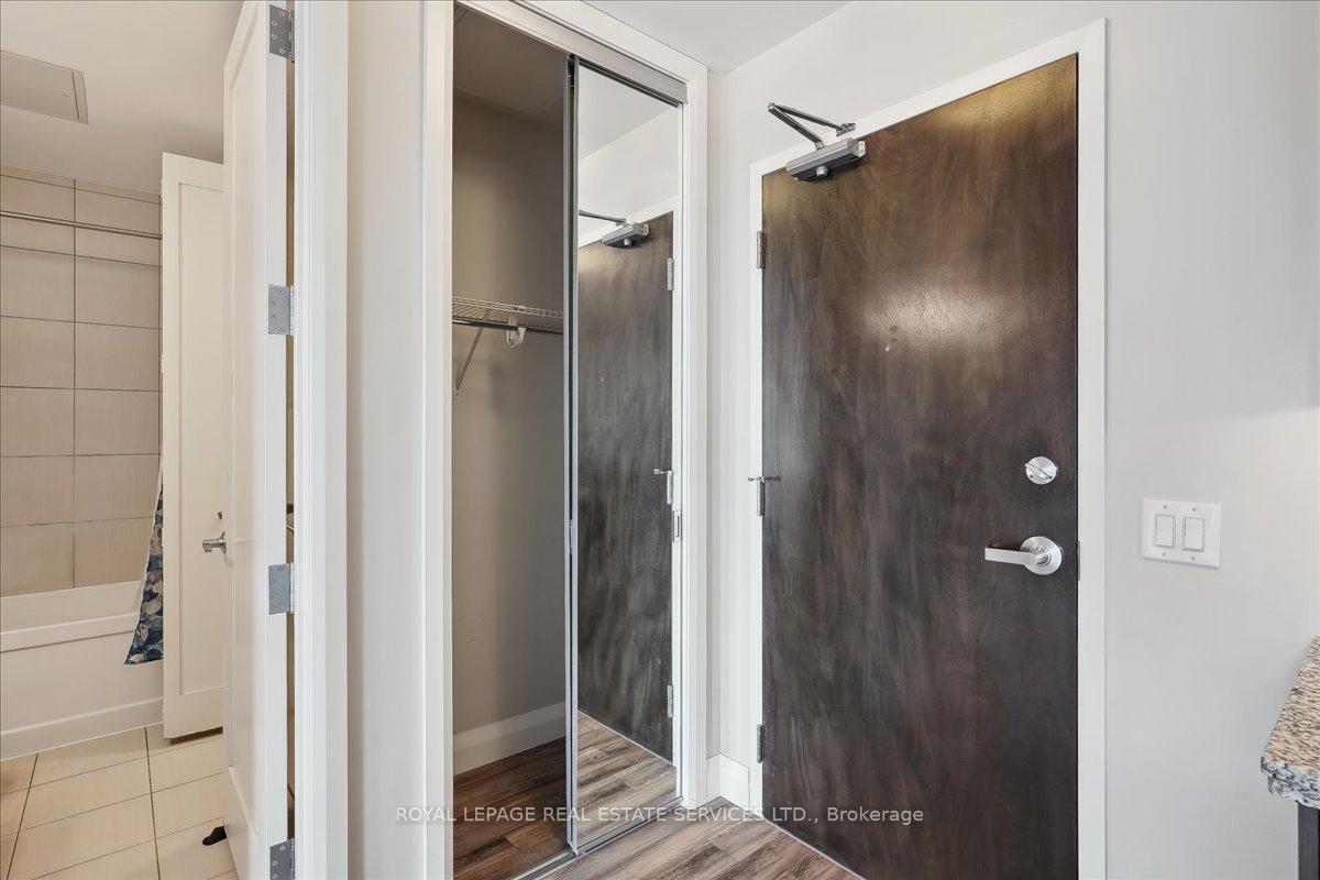 Photo 7 of Unit 920, 118 King Street E, Hamilton, Beasley — HOMEH