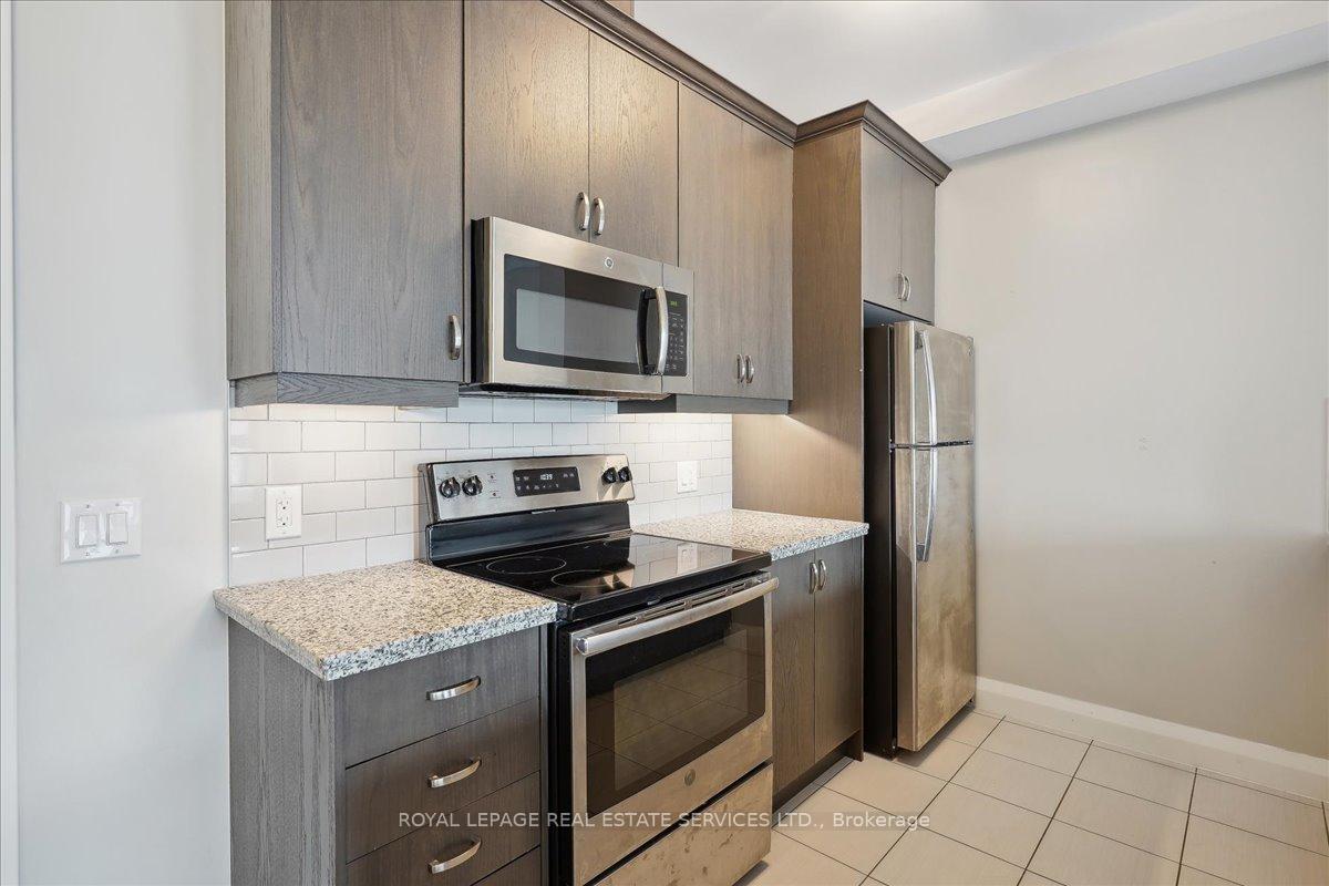 Photo 11 of Unit 920, 118 King Street E, Hamilton, Beasley — HOMEH