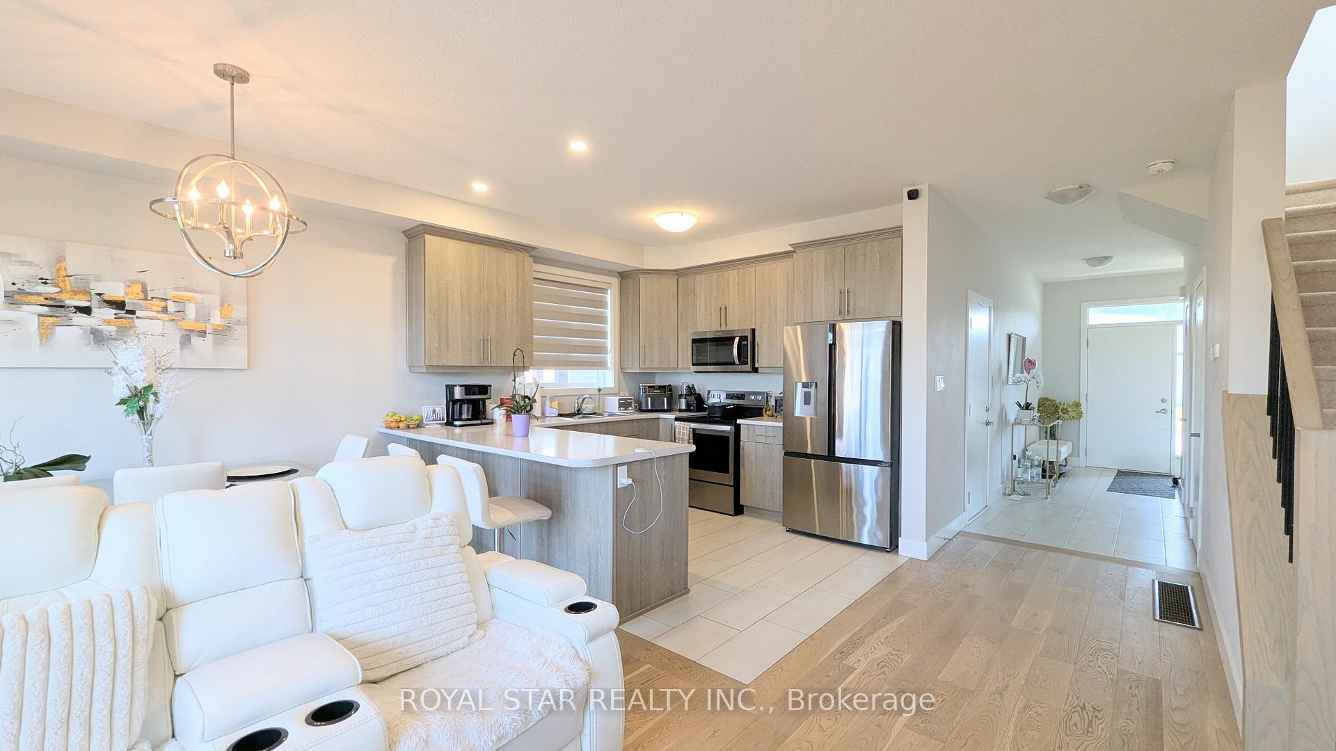 Photo 6 of 1971 Evans Boulevard, London, South U — HOMEH
