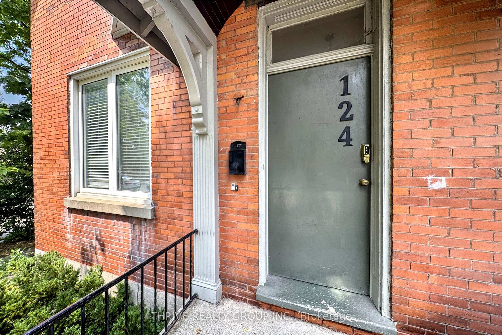 Photo 3 of Unit Main, 124 Oxford Street E, London, East B — HOMEH