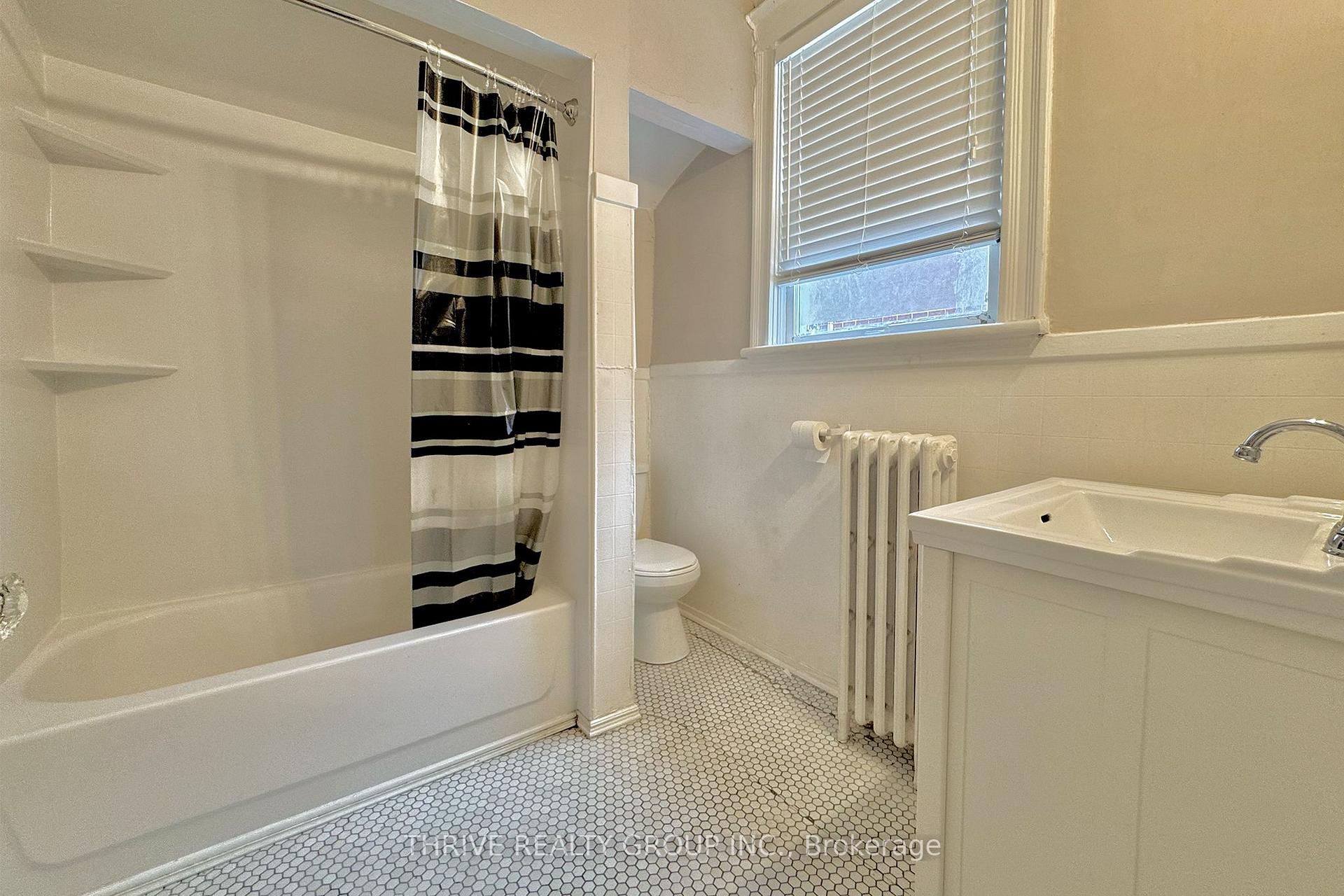 Photo 9 of Unit Main, 124 Oxford Street E, London, East B — HOMEH