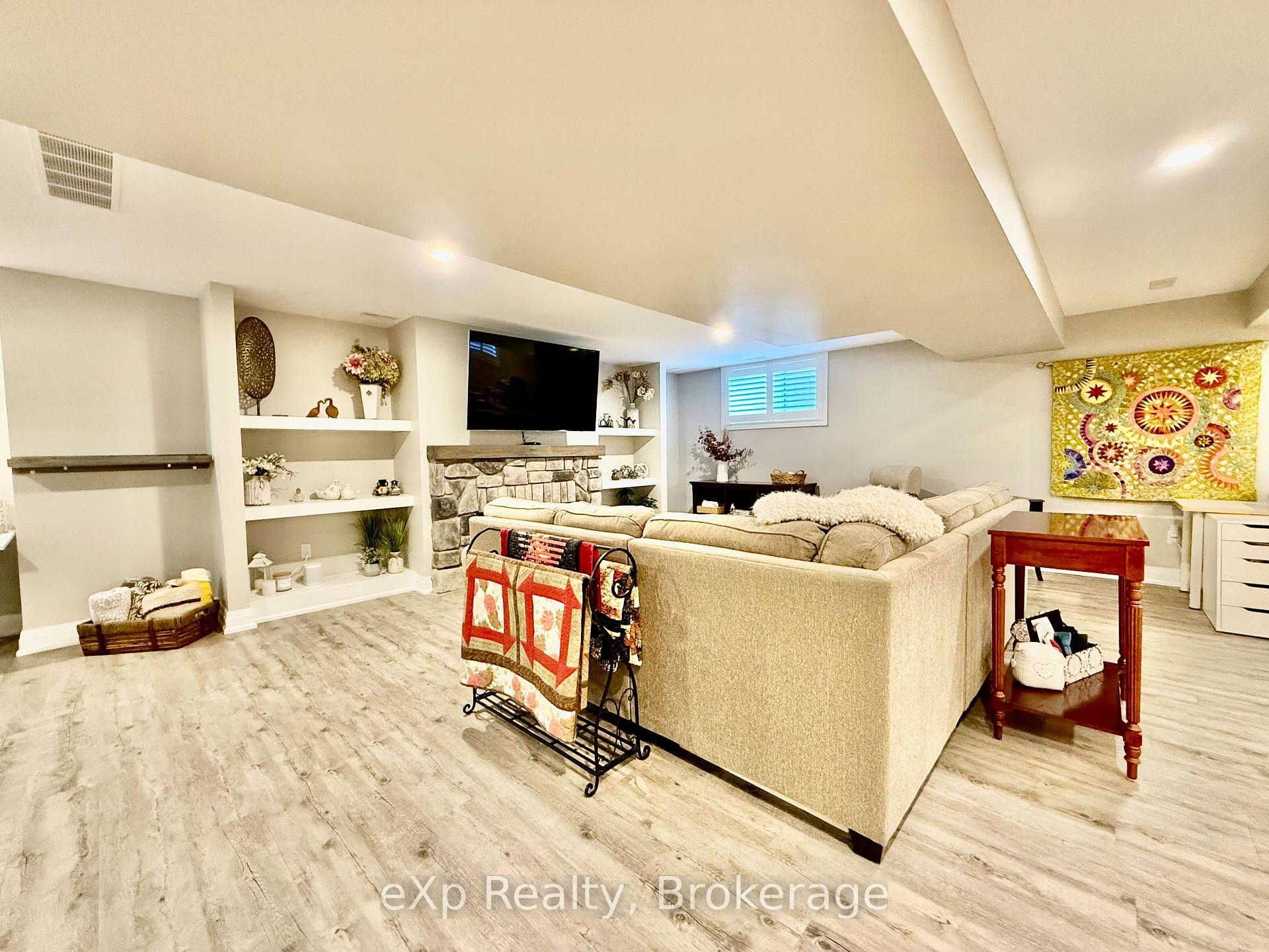 Photo 41 of 150 17th A Avenue, Hanover — HOMEH