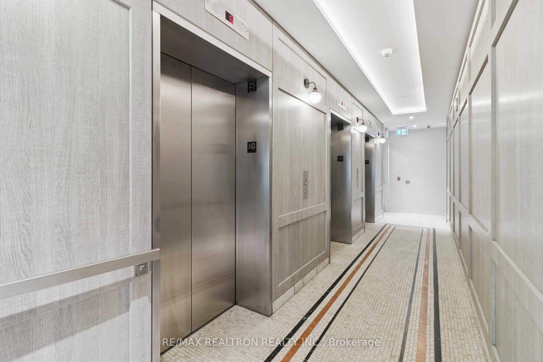 Photo 8 of Unit 2207, 33 Helendale Avenue, Toronto, Yonge-Eglinton — HOMEH