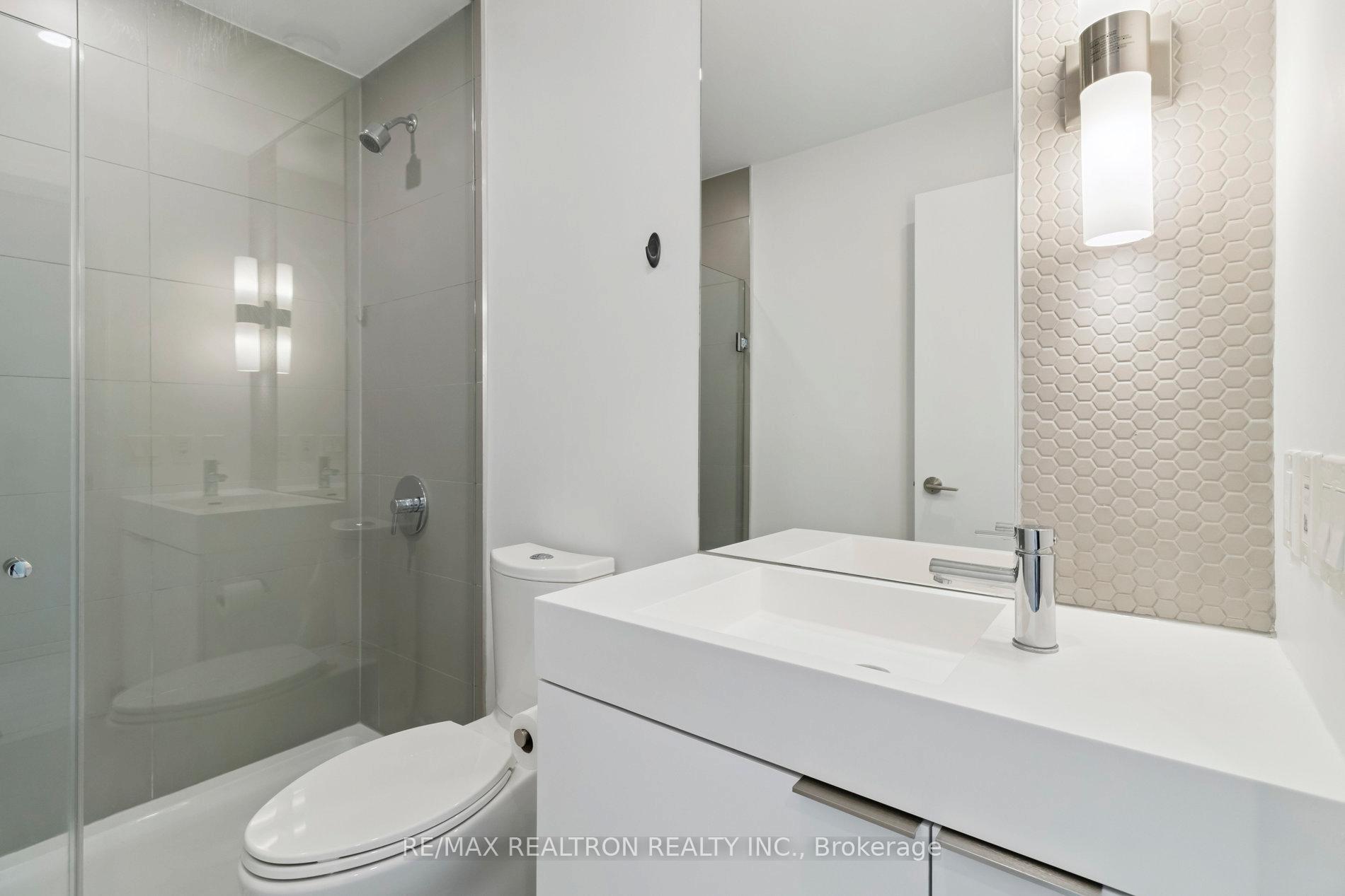 Photo 18 of Unit 2207, 33 Helendale Avenue, Toronto, Yonge-Eglinton — HOMEH