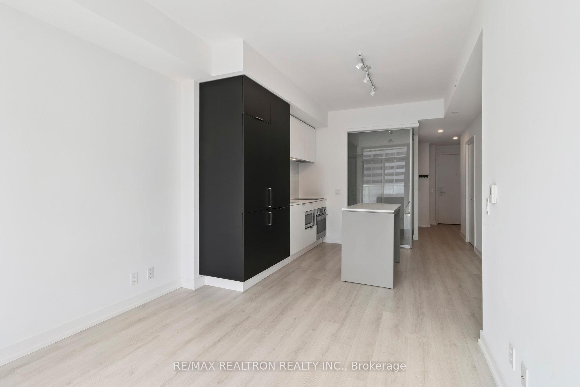 Photo 32 of Unit 2207, 33 Helendale Avenue, Toronto, Yonge-Eglinton — HOMEH