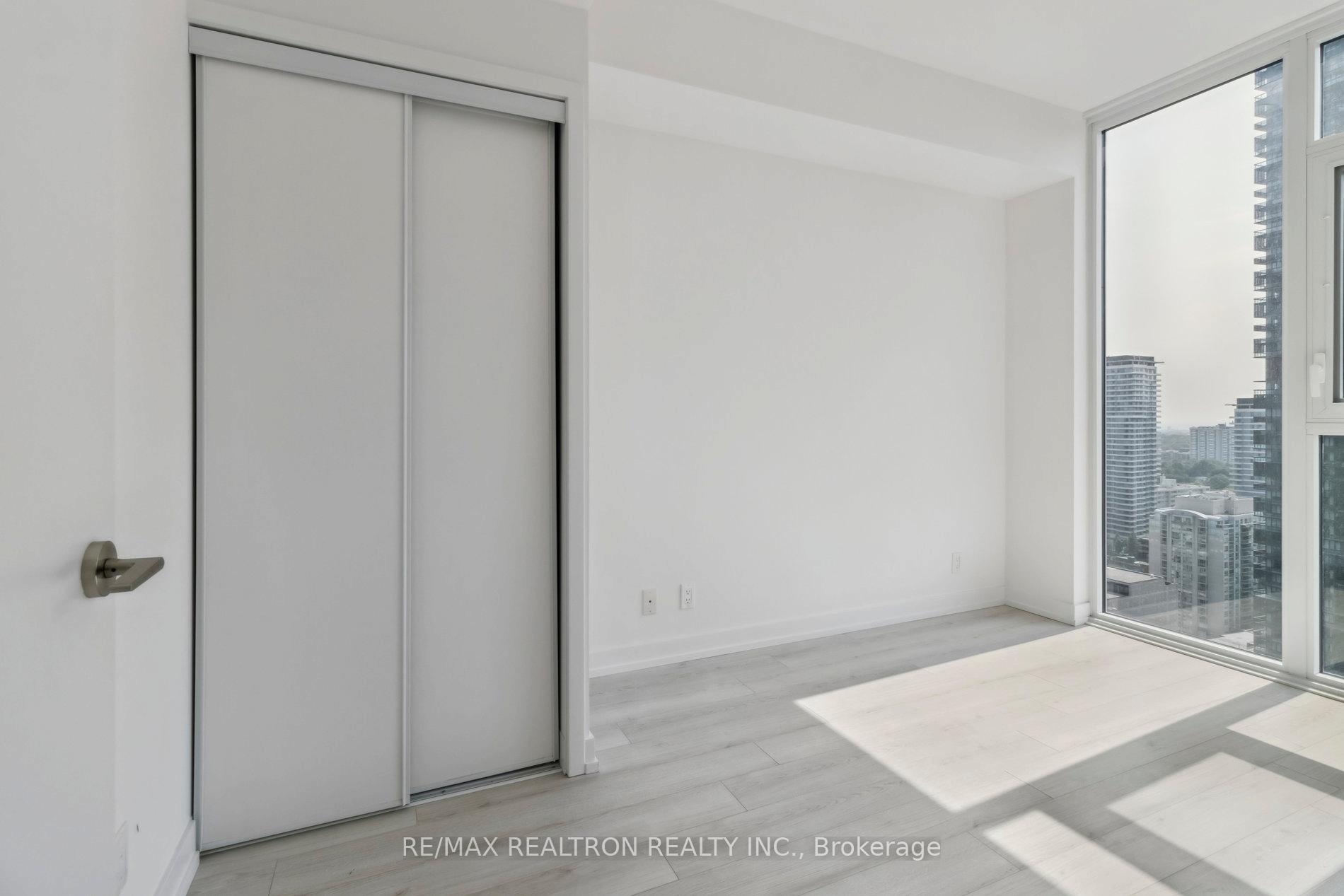 Photo 38 of Unit 2207, 33 Helendale Avenue, Toronto, Yonge-Eglinton — HOMEH