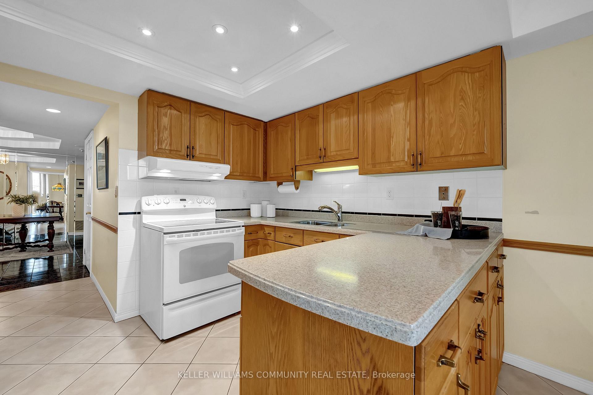 Photo 32 of Unit 405, 900 Wilson Road N, Oshawa, Centennial — HOMEH