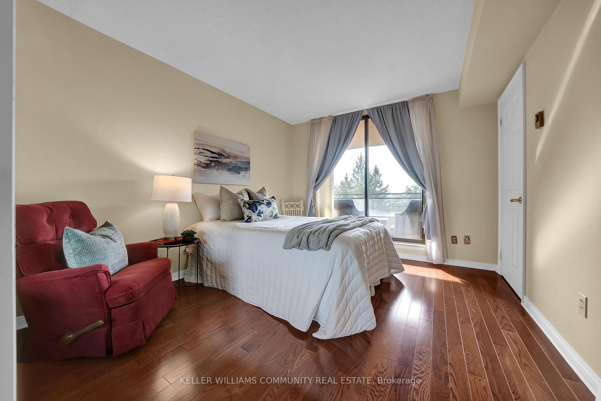 Photo 111 of Unit 405, 900 Wilson Road N, Oshawa, Centennial — HOMEH