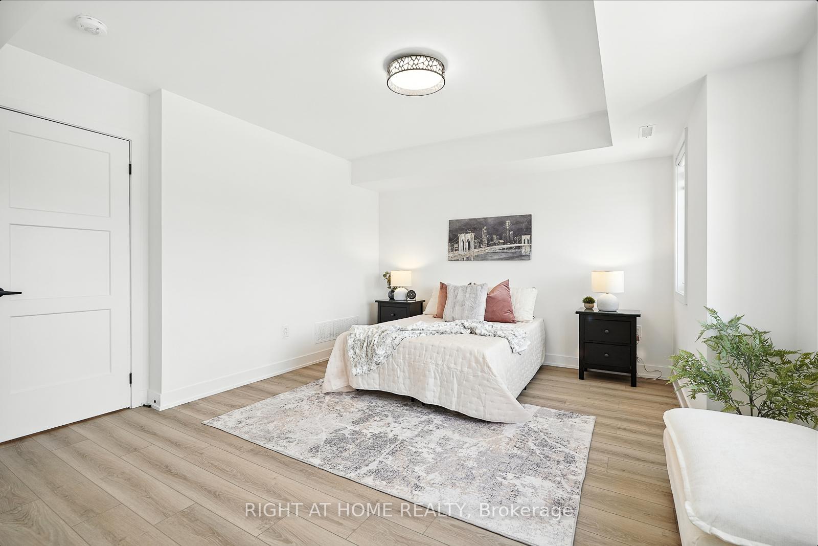Photo 27 of Unit 3, 53 Pumpkin Corner Crescent, Barrie, Innis-Shore — HOMEH
