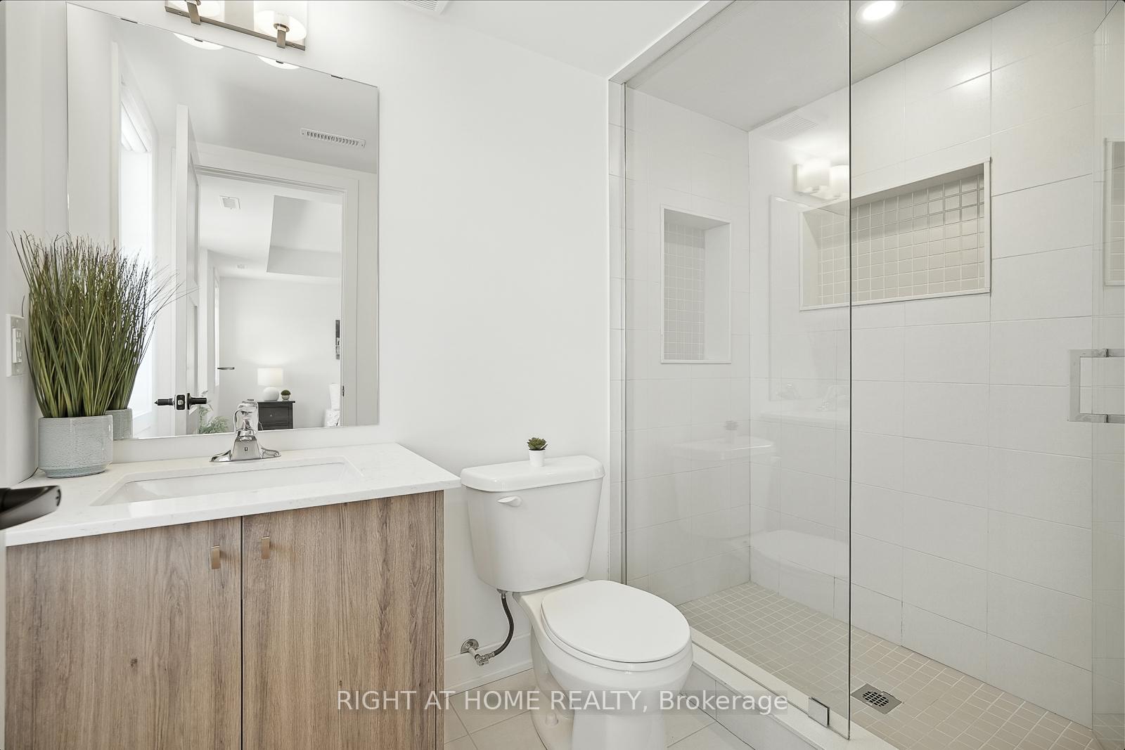 Photo 29 of Unit 3, 53 Pumpkin Corner Crescent, Barrie, Innis-Shore — HOMEH