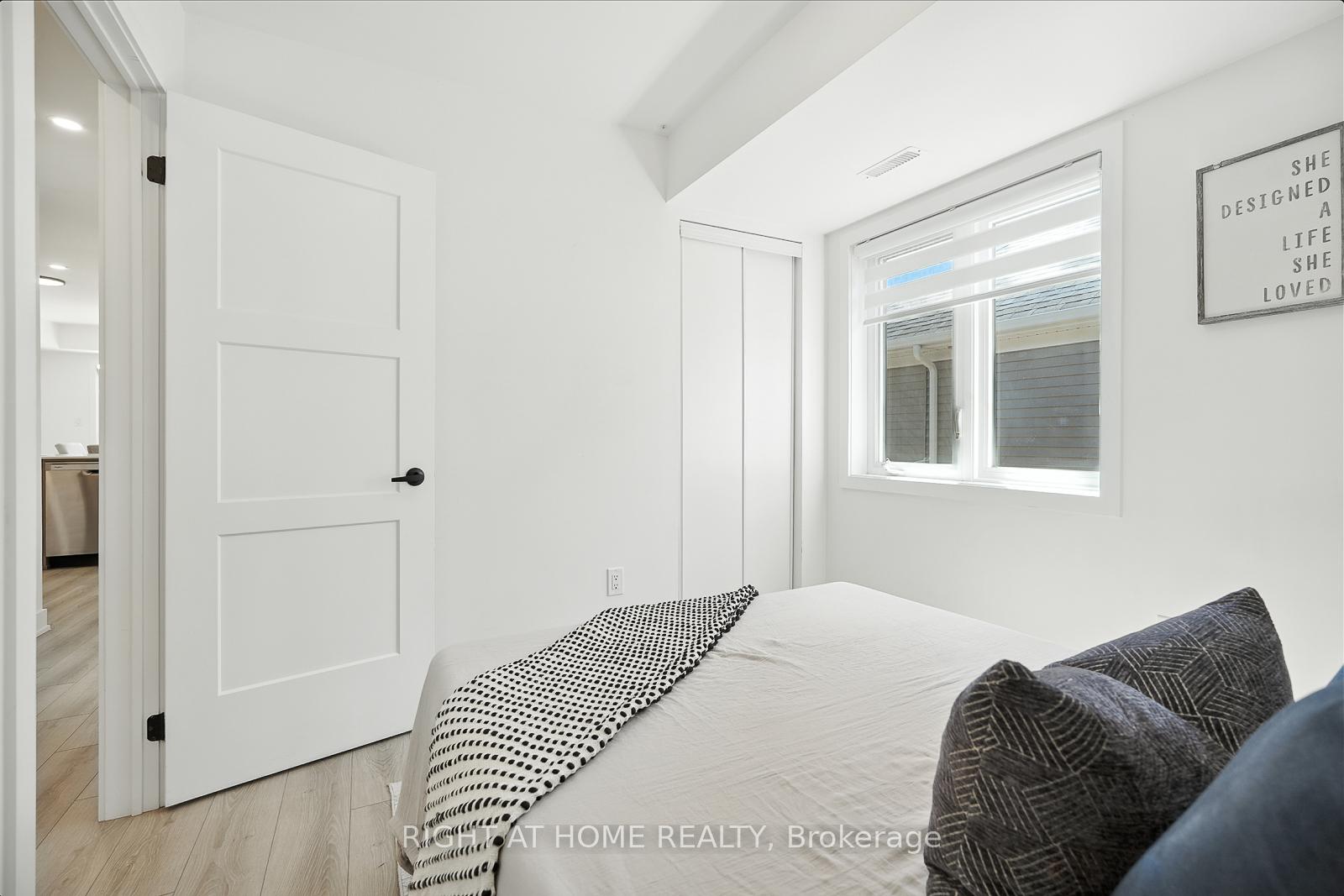 Photo 31 of Unit 3, 53 Pumpkin Corner Crescent, Barrie, Innis-Shore — HOMEH