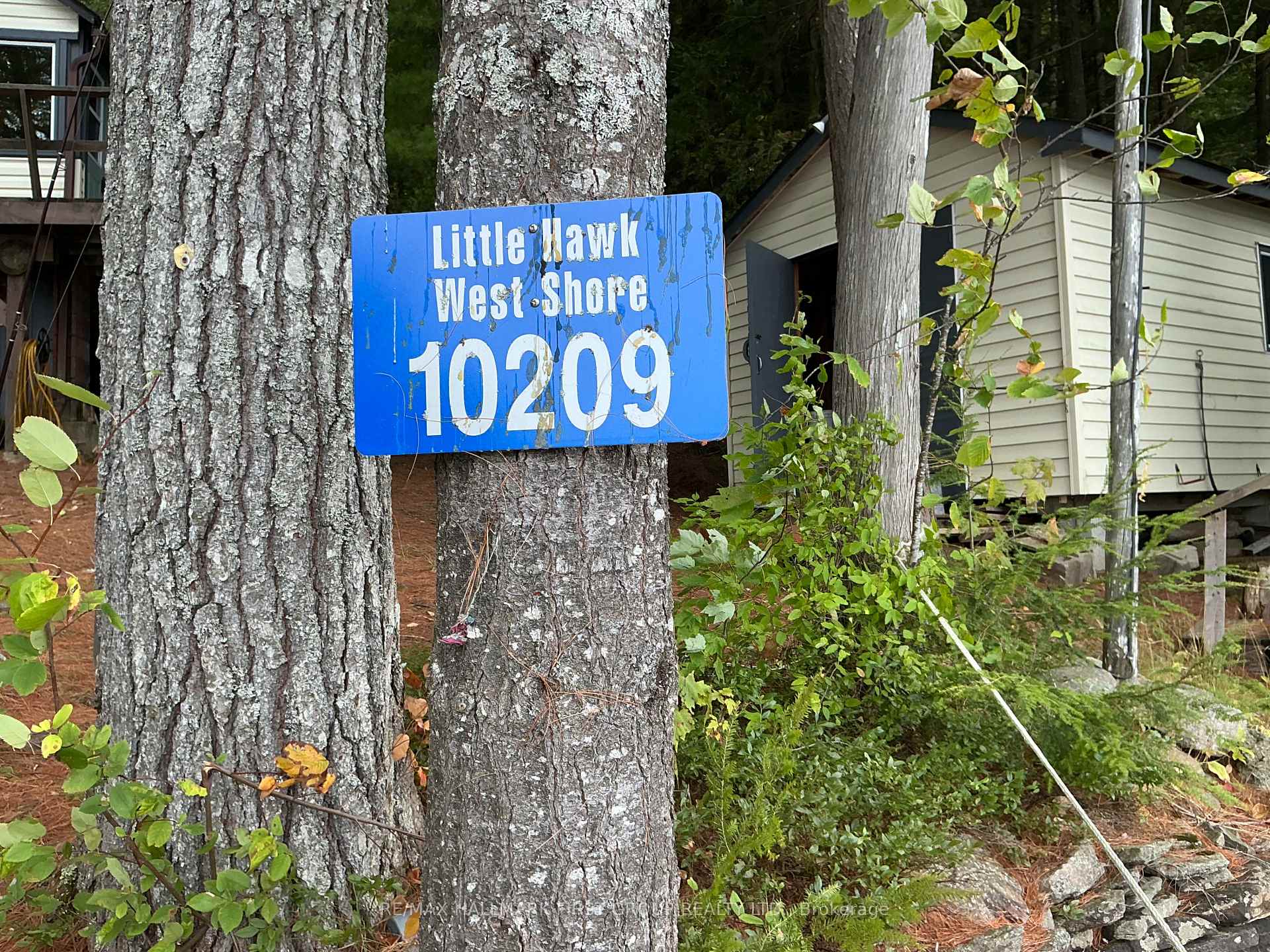 Front of 10209 Little Hawk-West Shore