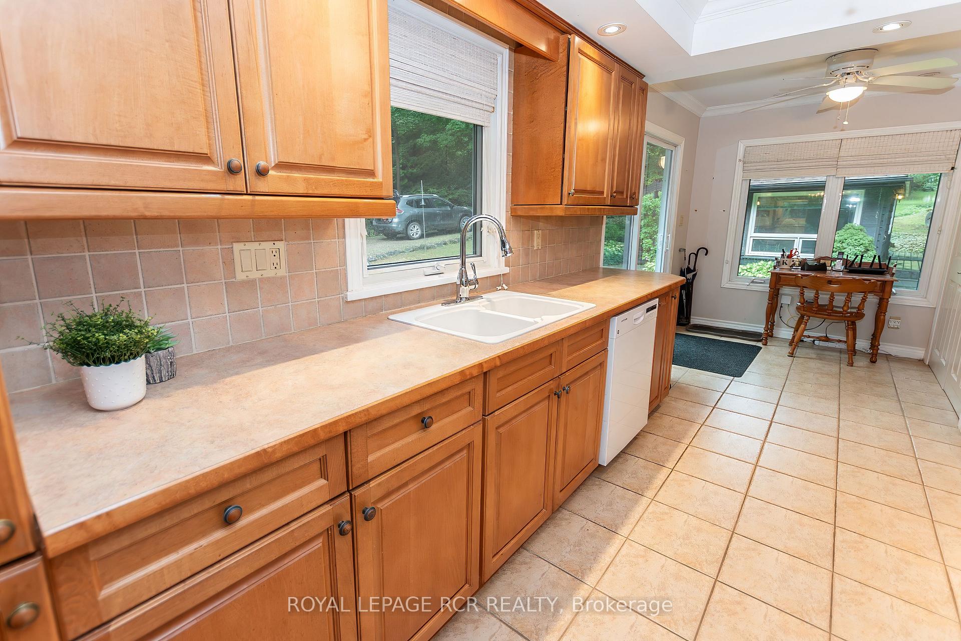 Photo 7 of 677303 Centre Road, Mulmur, Rural Mulmur — HOMEH