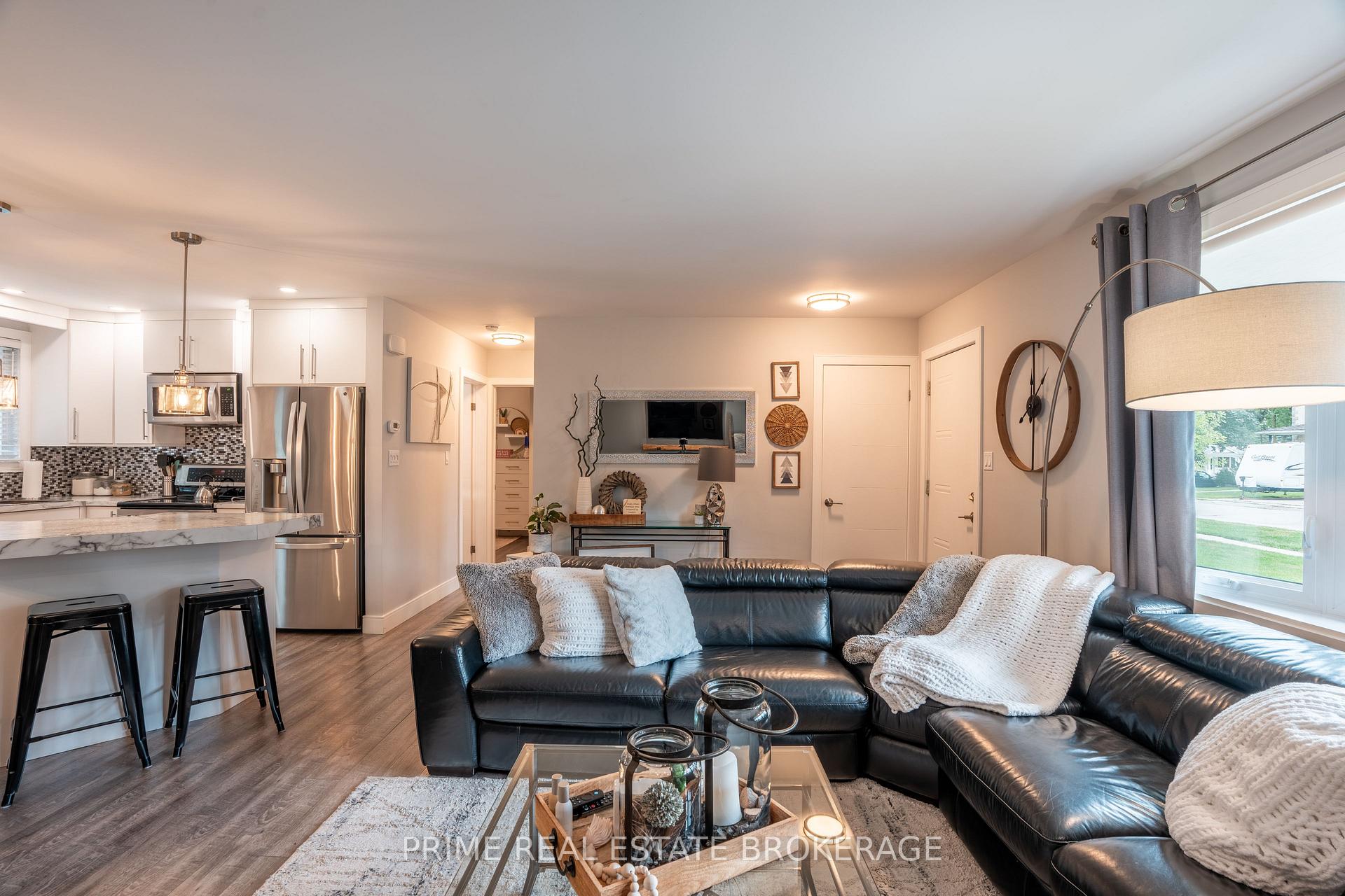 Photo 4 of 94 John Street E, South Huron, Exeter — HOMEH