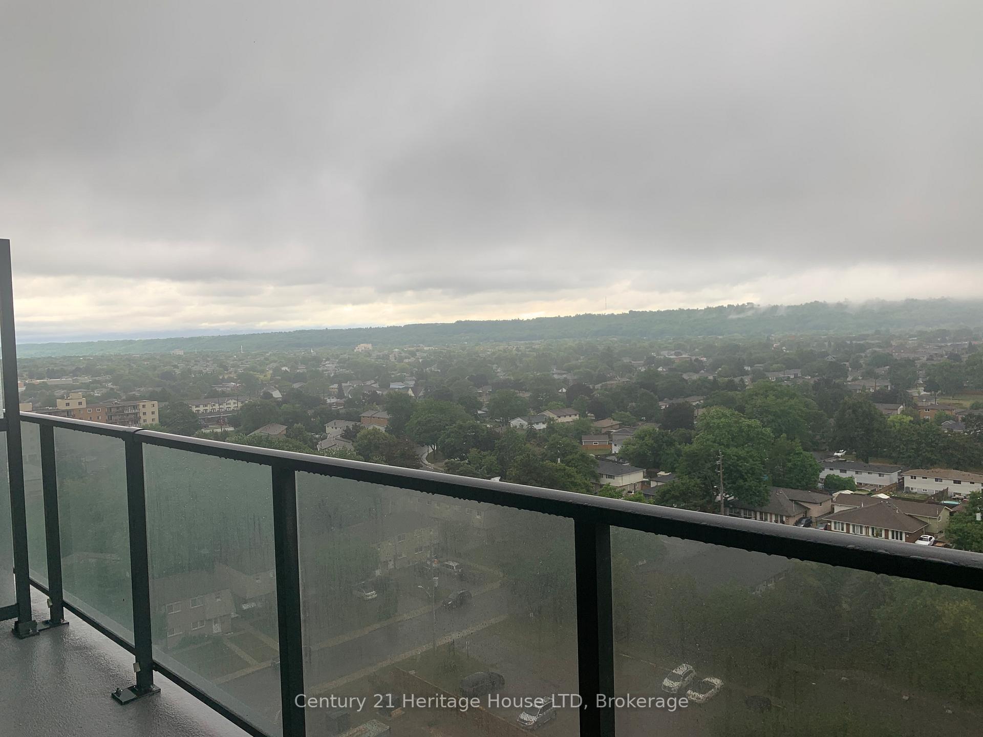 Photo 10 of Unit 1105, 2782 Barton Street, Hamilton, Riverdale — HOMEH