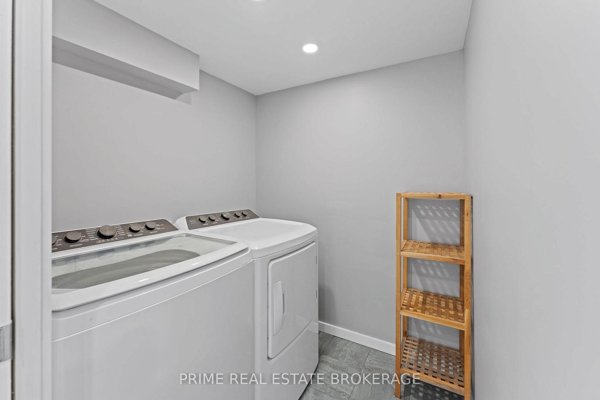 Photo 65 of 28346 Centre Road, Strathroy-Caradoc, Rural Strathroy-Caradoc — HOMEH