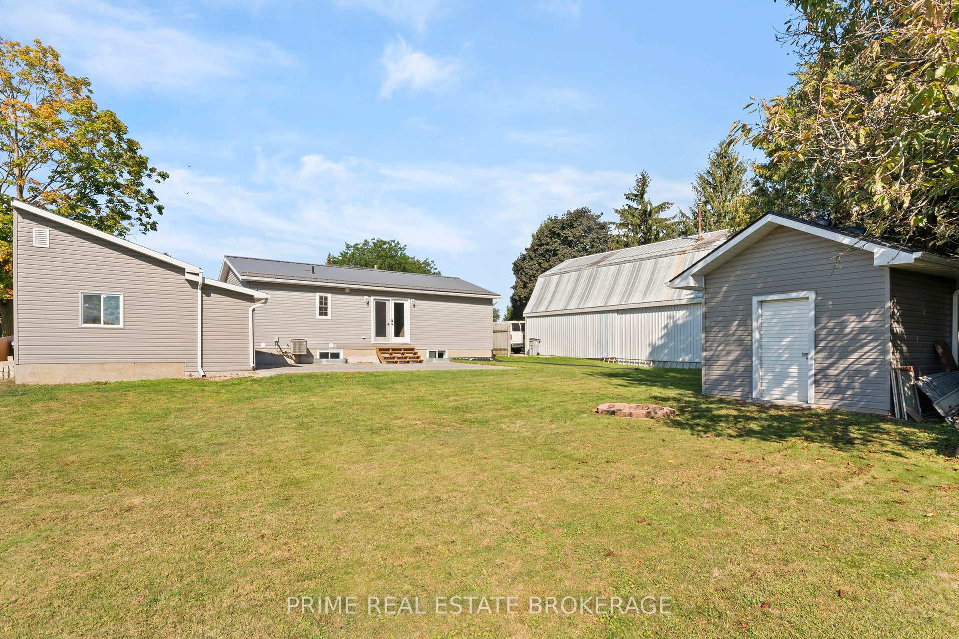 Photo 73 of 28346 Centre Road, Strathroy-Caradoc, Rural Strathroy-Caradoc — HOMEH