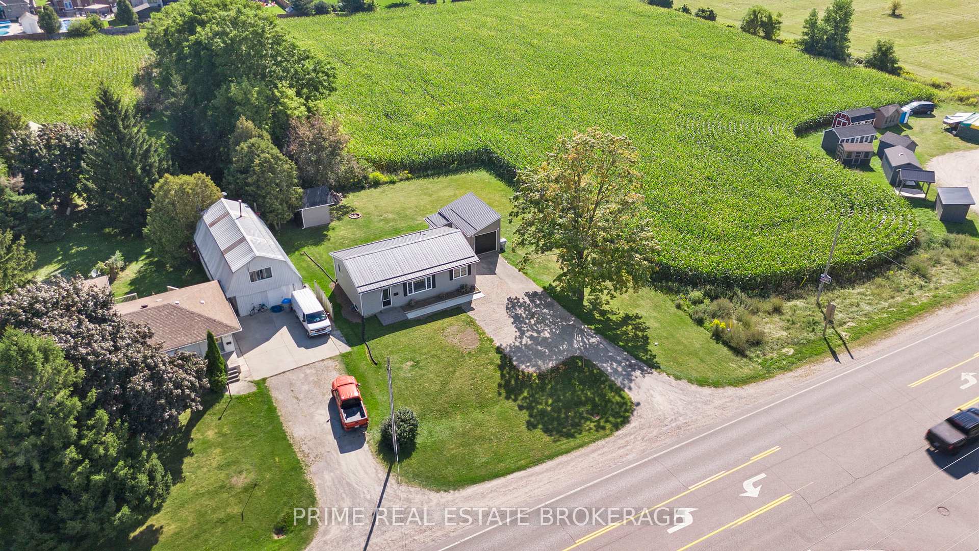 Photo 80 of 28346 Centre Road, Strathroy-Caradoc, Rural Strathroy-Caradoc — HOMEH