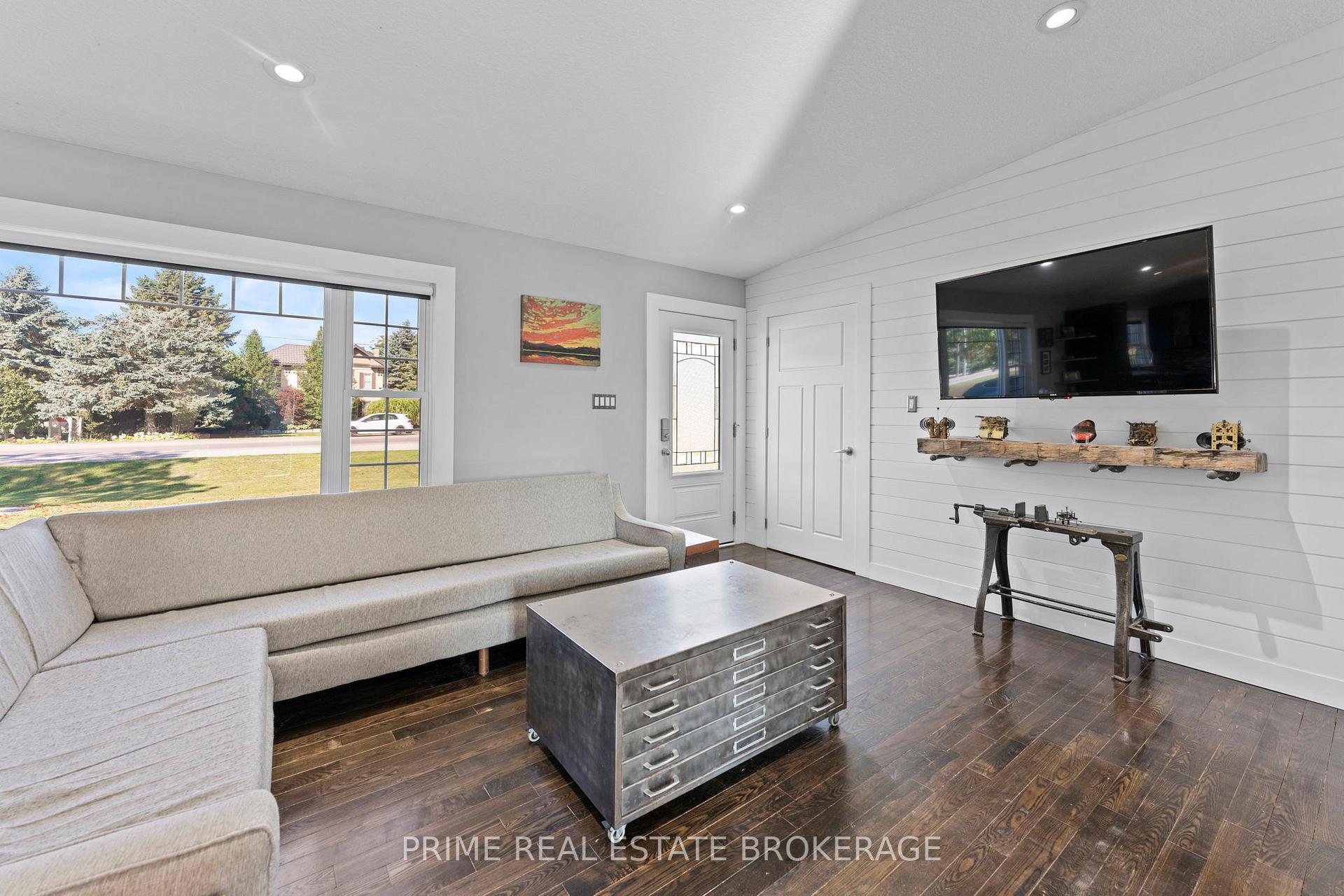 Photo 24 of 28346 Centre Road, Strathroy-Caradoc, Rural Strathroy-Caradoc — HOMEH
